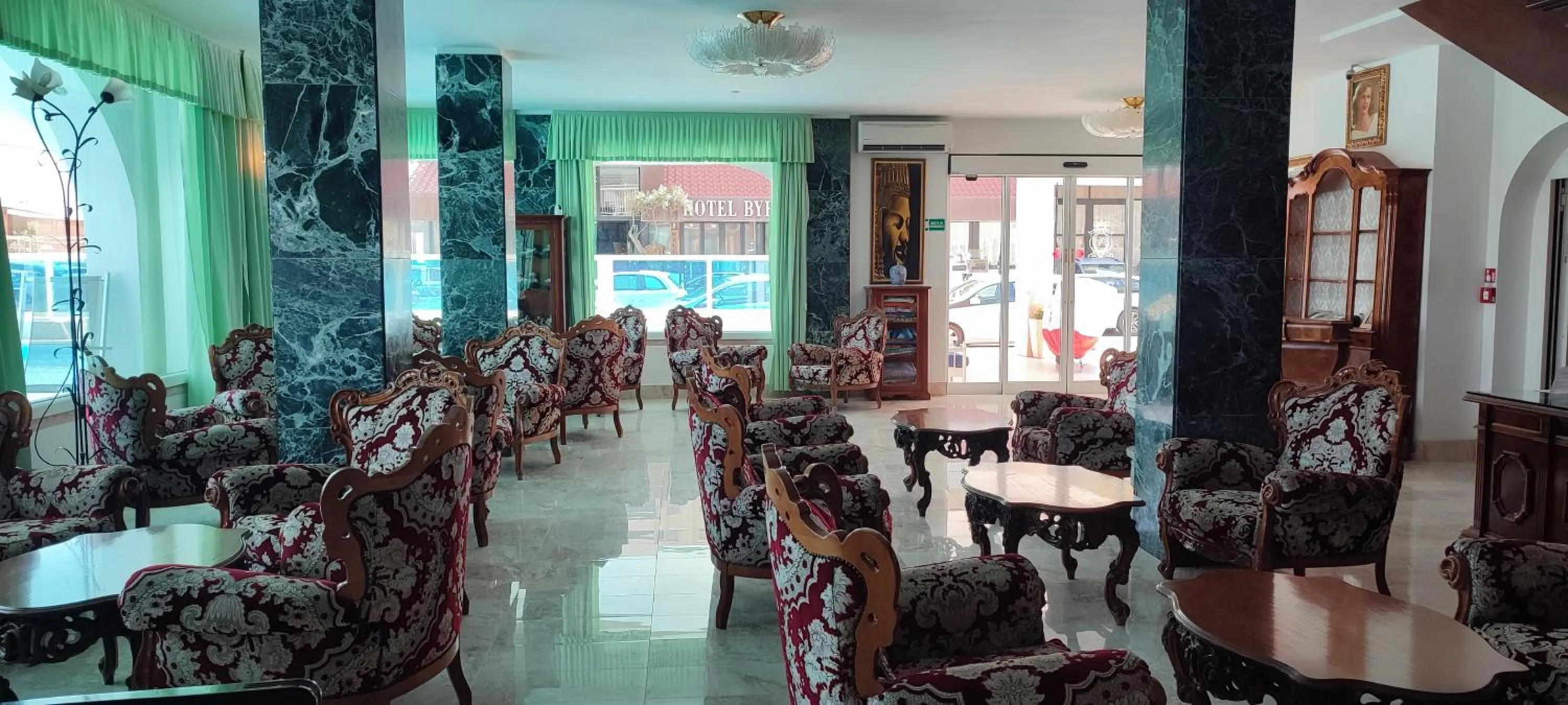 Living room in Hotel Negresco