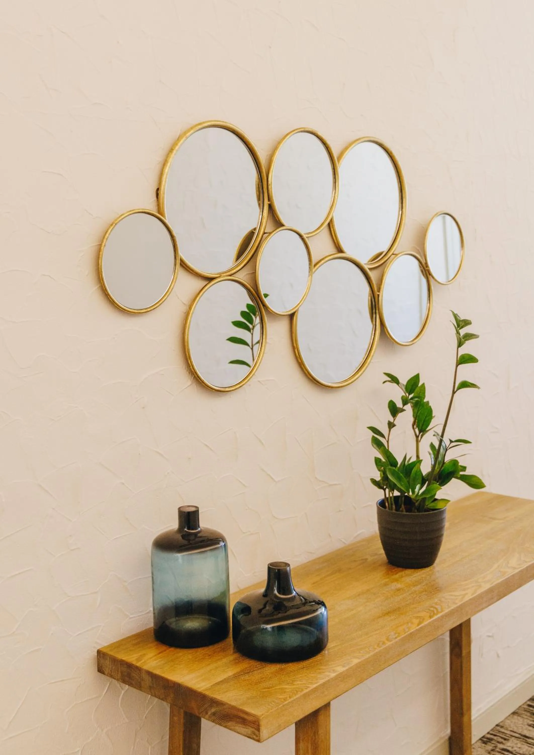 Decorative detail in Alivi