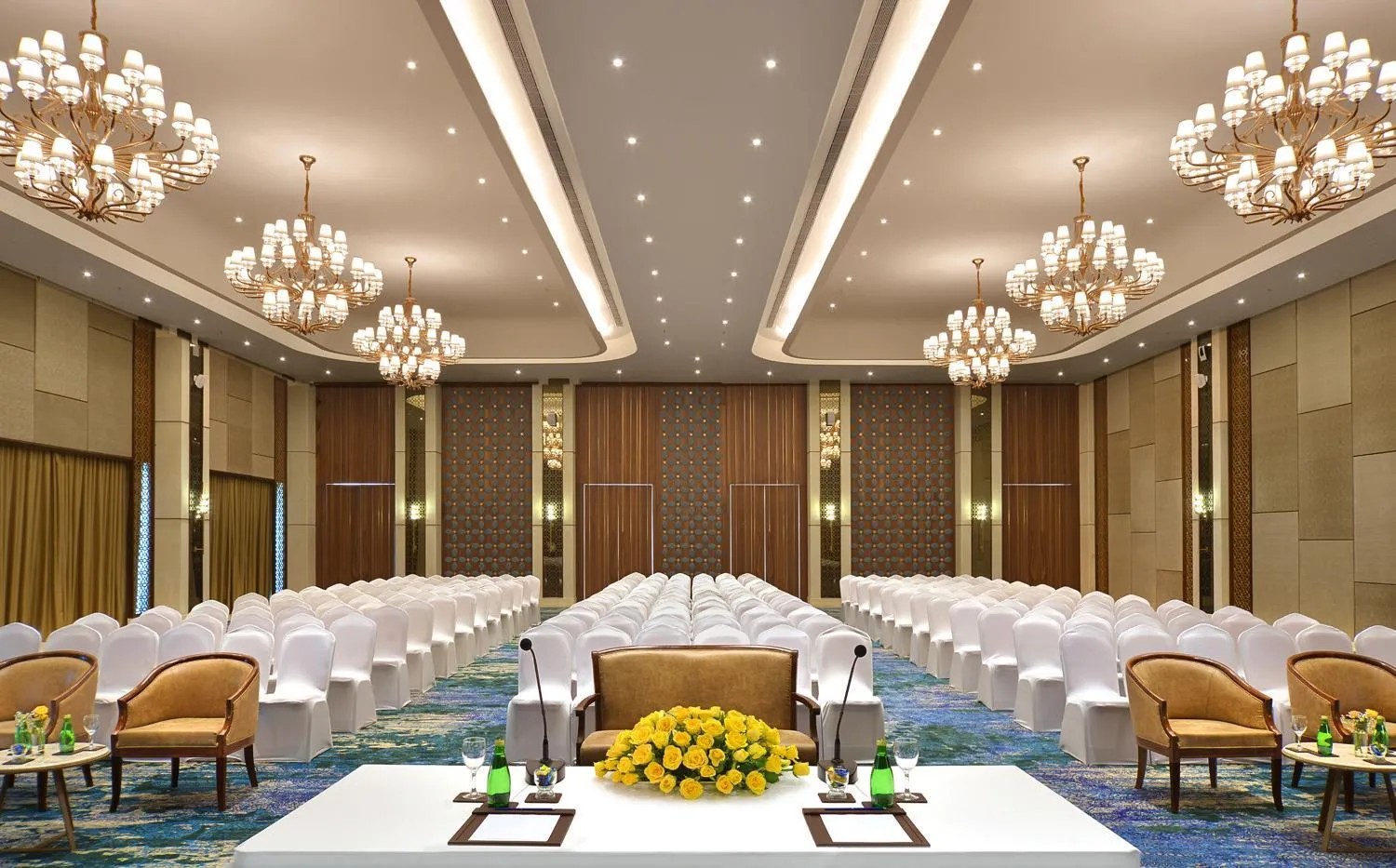 Banquet/Function facilities in Gift City Club, a member of Radisson Individuals