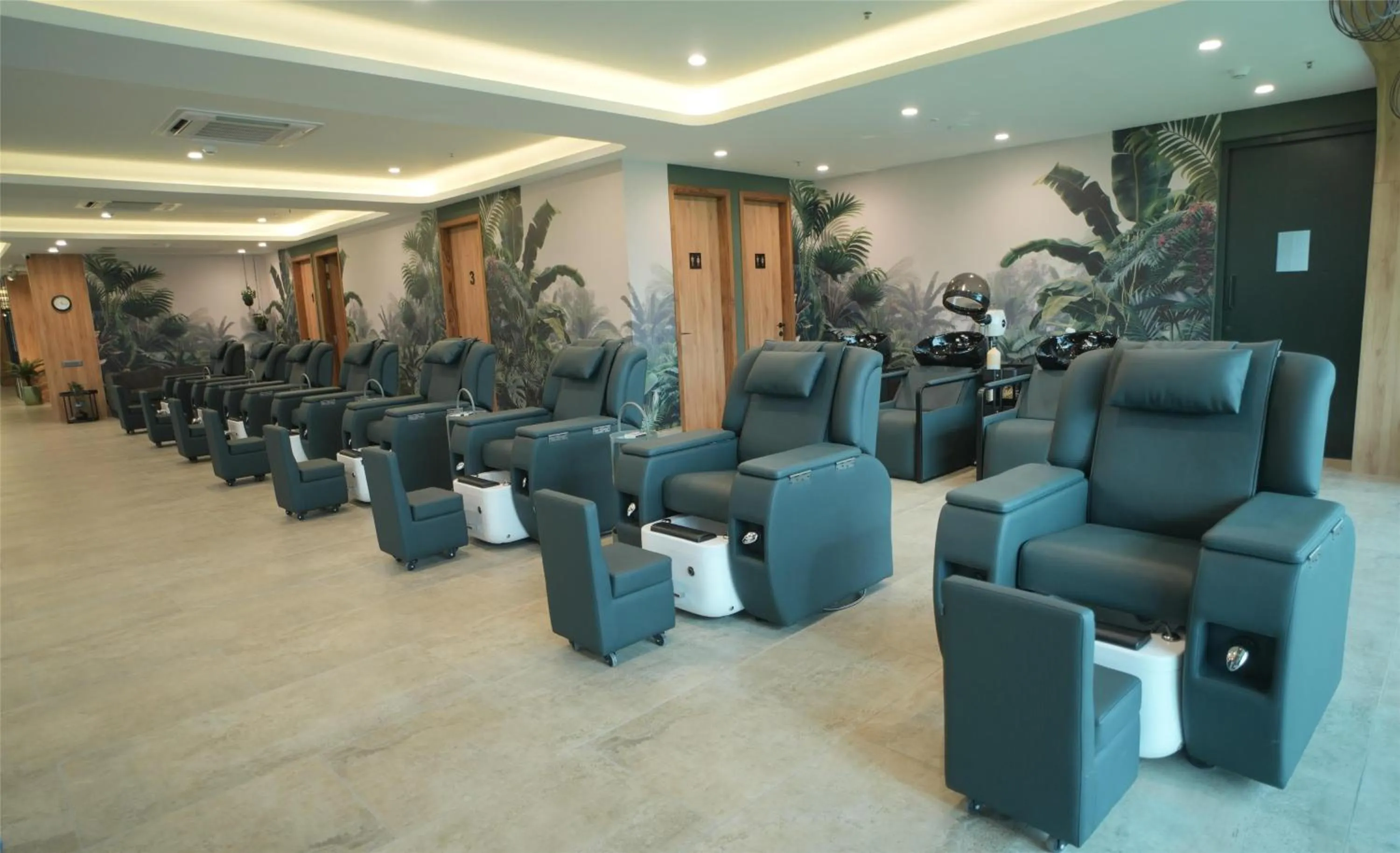 Spa and wellness centre/facilities in Gift City Club, a member of Radisson Individuals