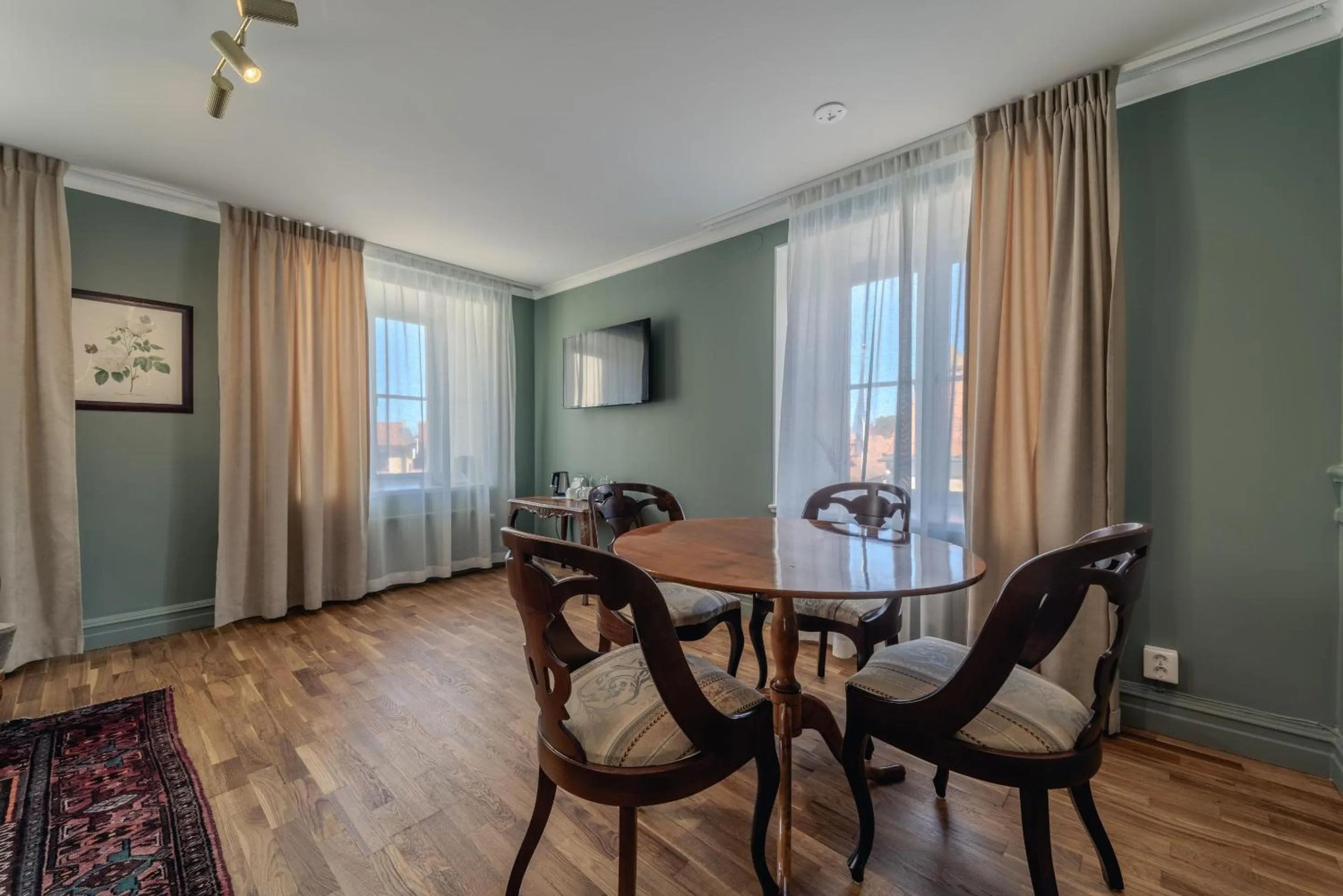 Bedroom in Best Western Strand Hotel