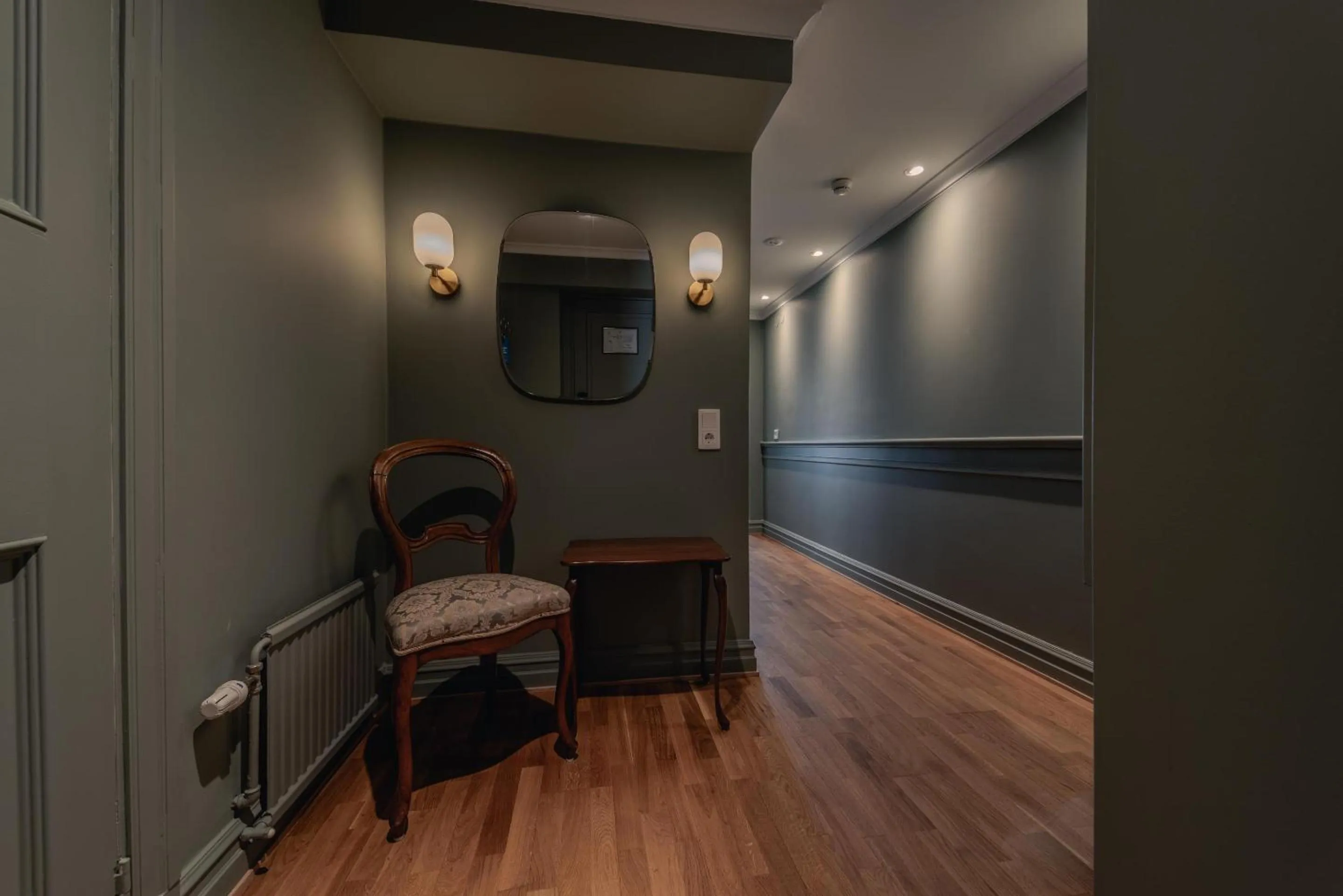 Bedroom in Best Western Strand Hotel