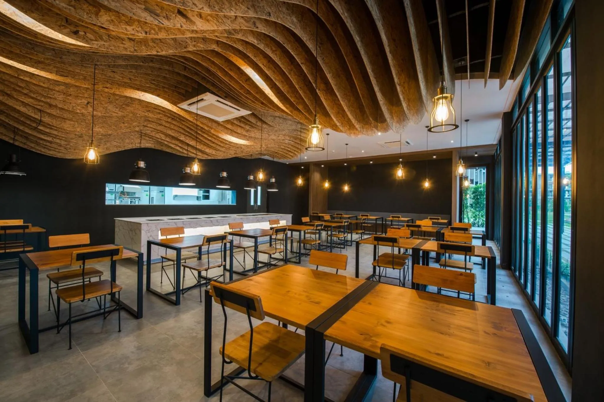 Restaurant/places to eat in The Gallery Hotel Nai Harn