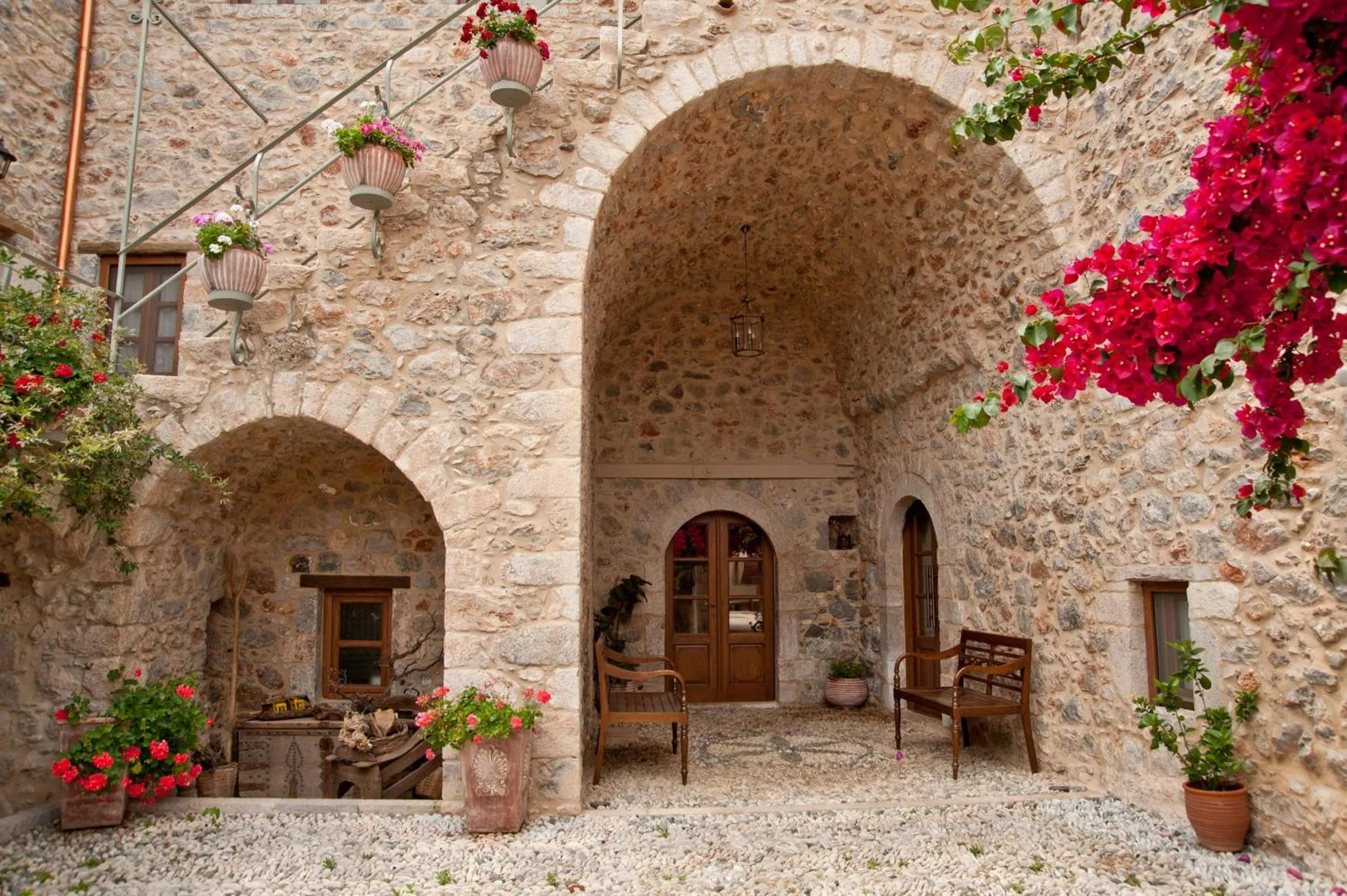 Property building in Archontiko Hatzipanayioti