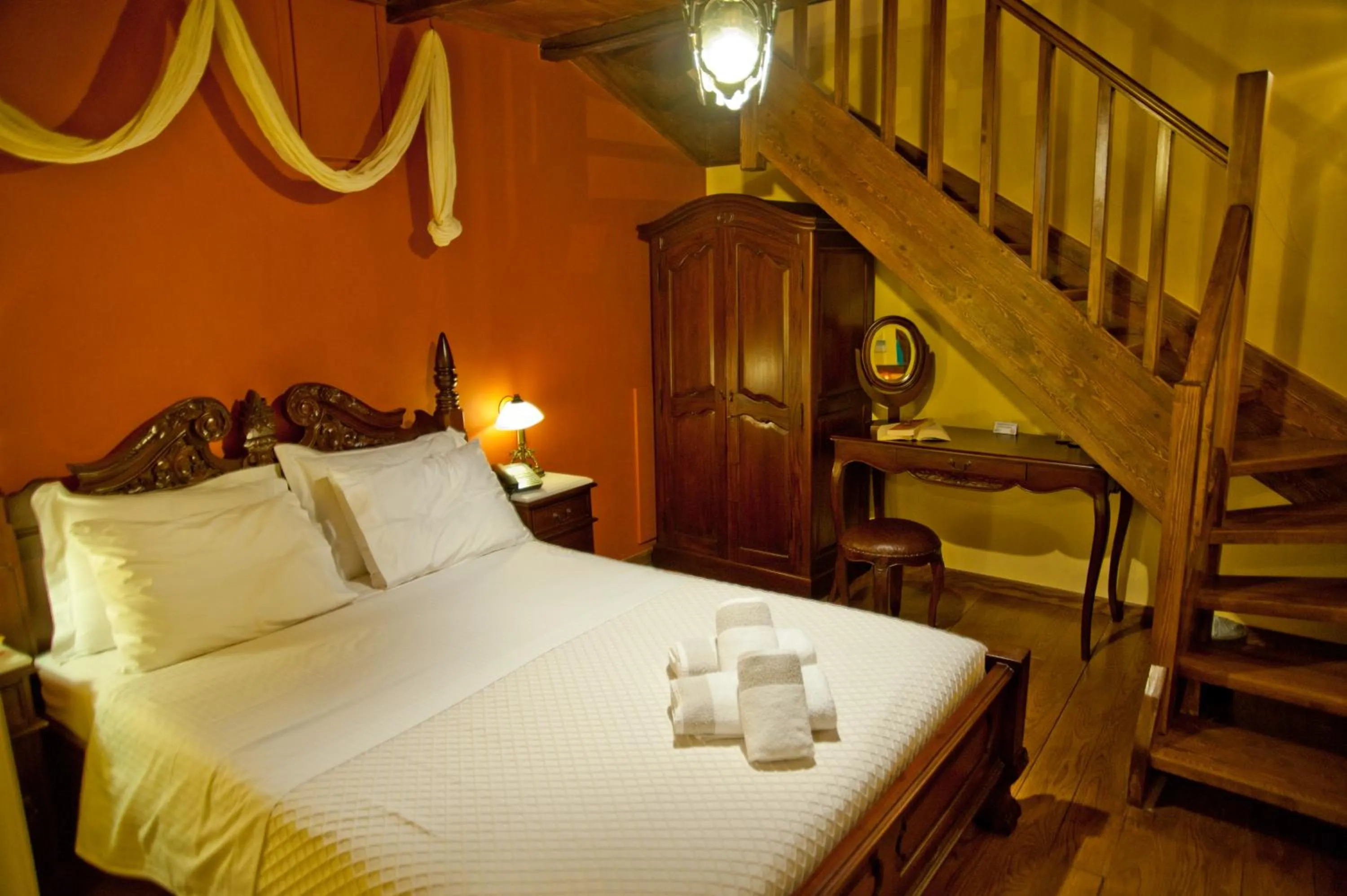 Photo of the whole room, Bed in Archontiko Hatzipanayioti