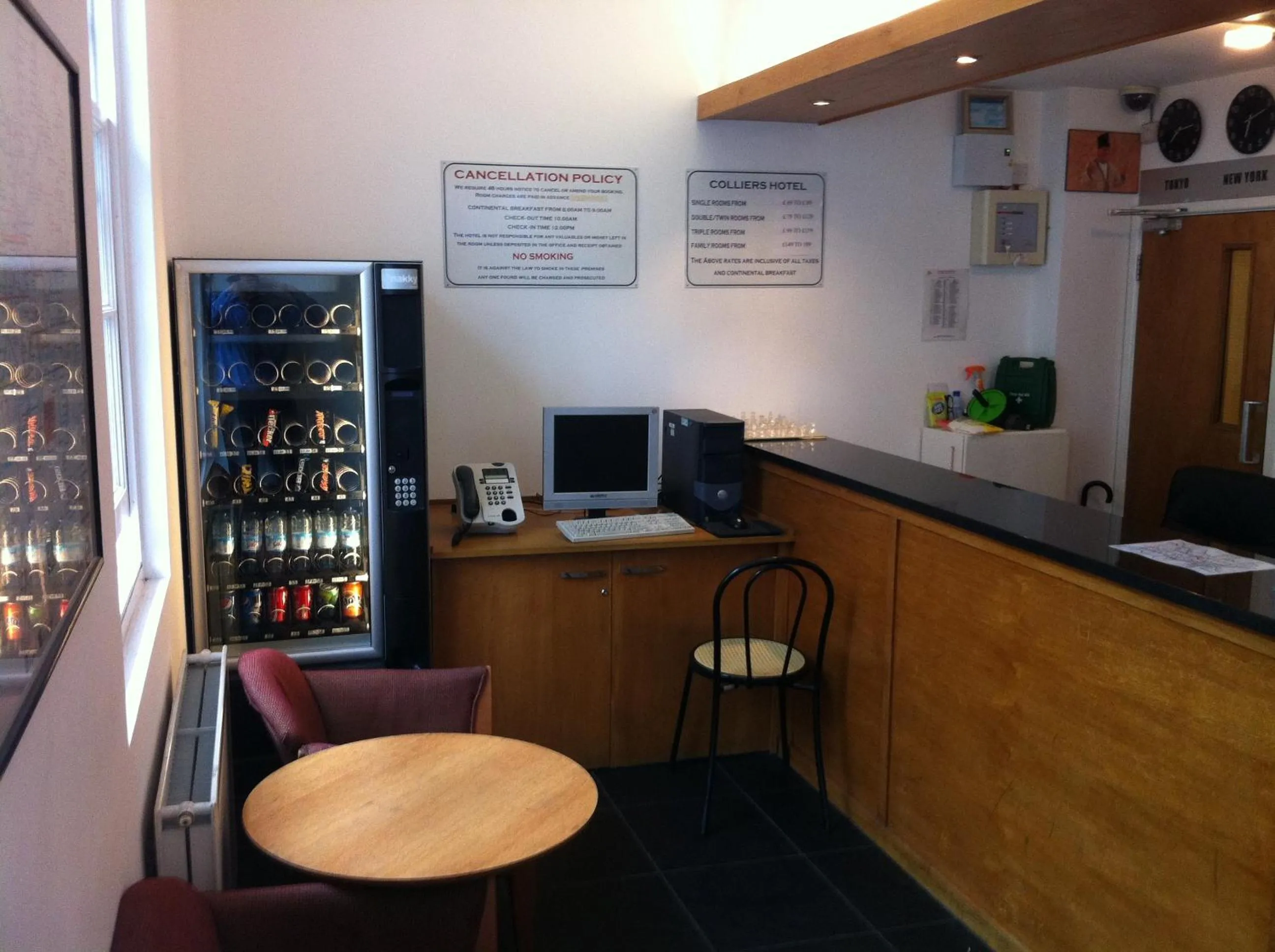 Lobby or reception in Colliers Hotel