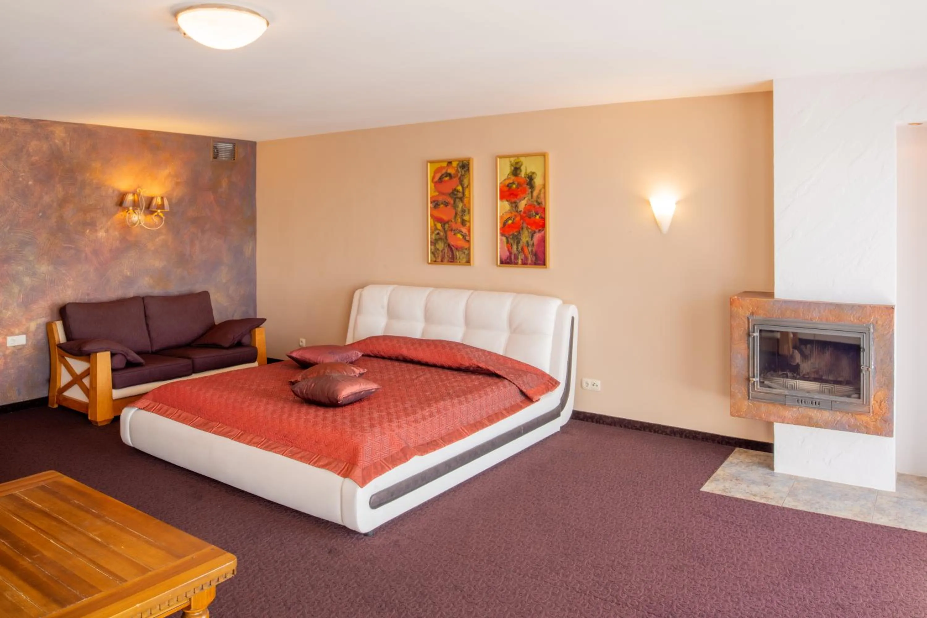 Photo of the whole room, Bed in Villa Alicante & SPA