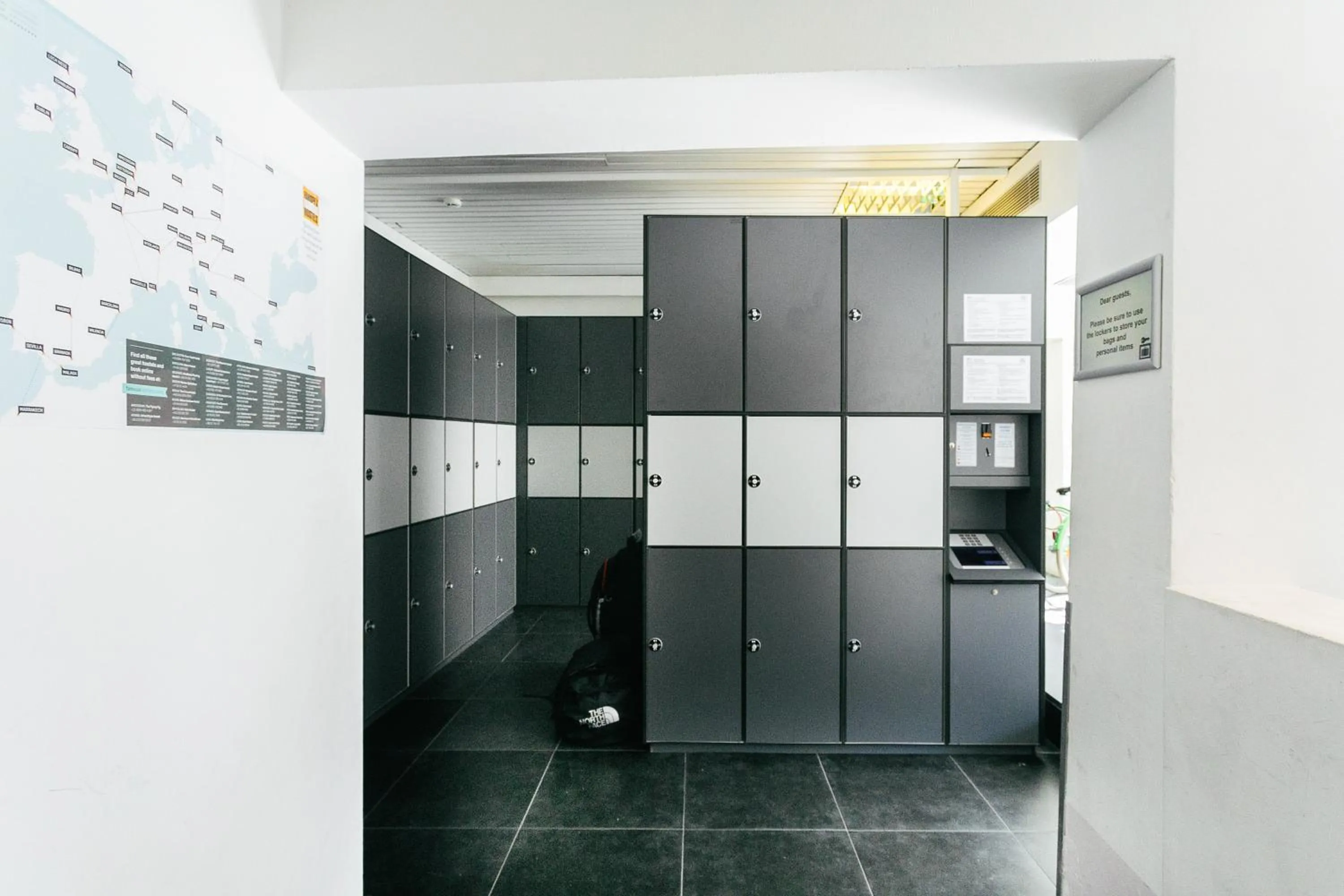 Area and facilities in St Christopher's Inn Bruges - The Bauhaus