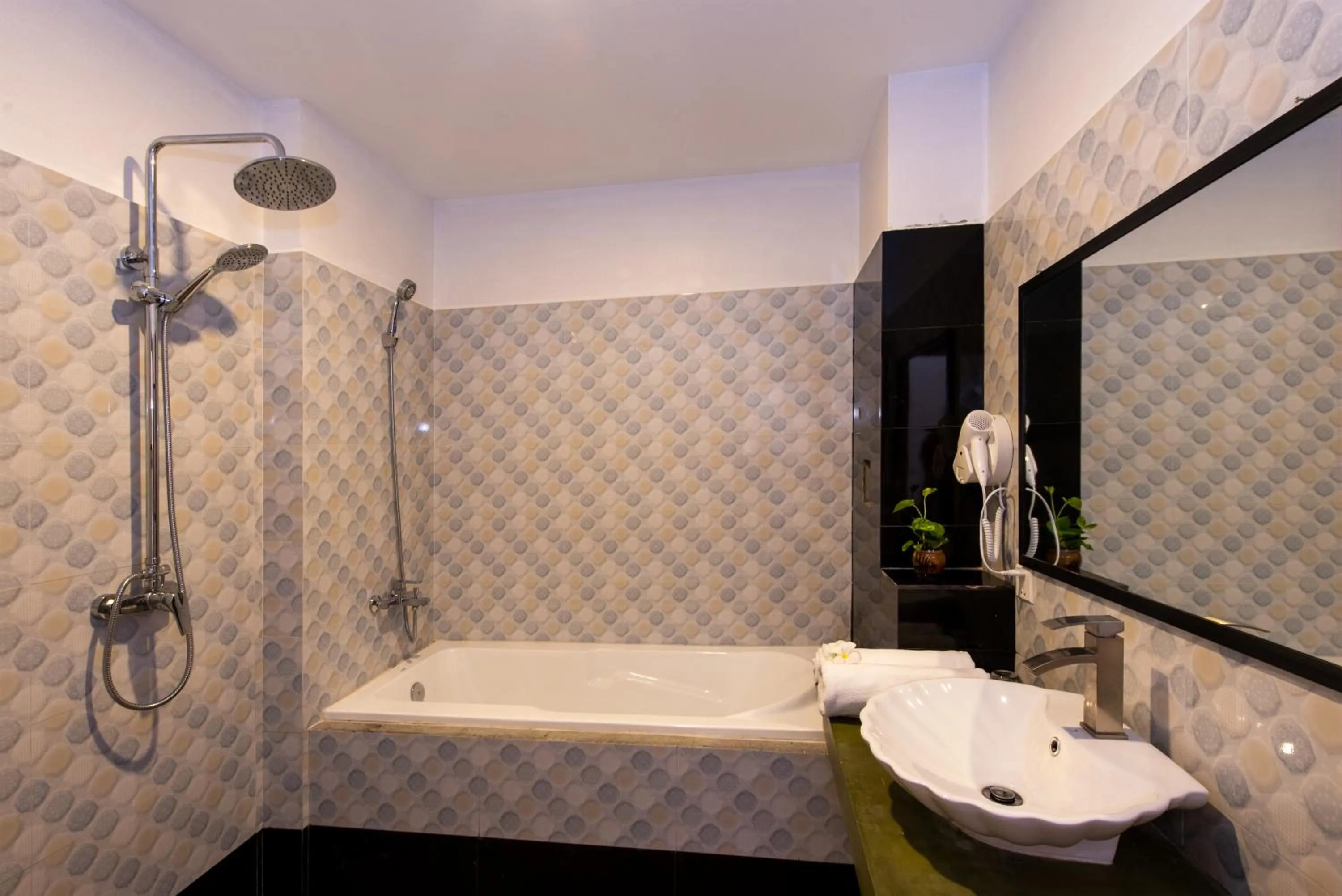 Shower in The Unique Angkor Villa