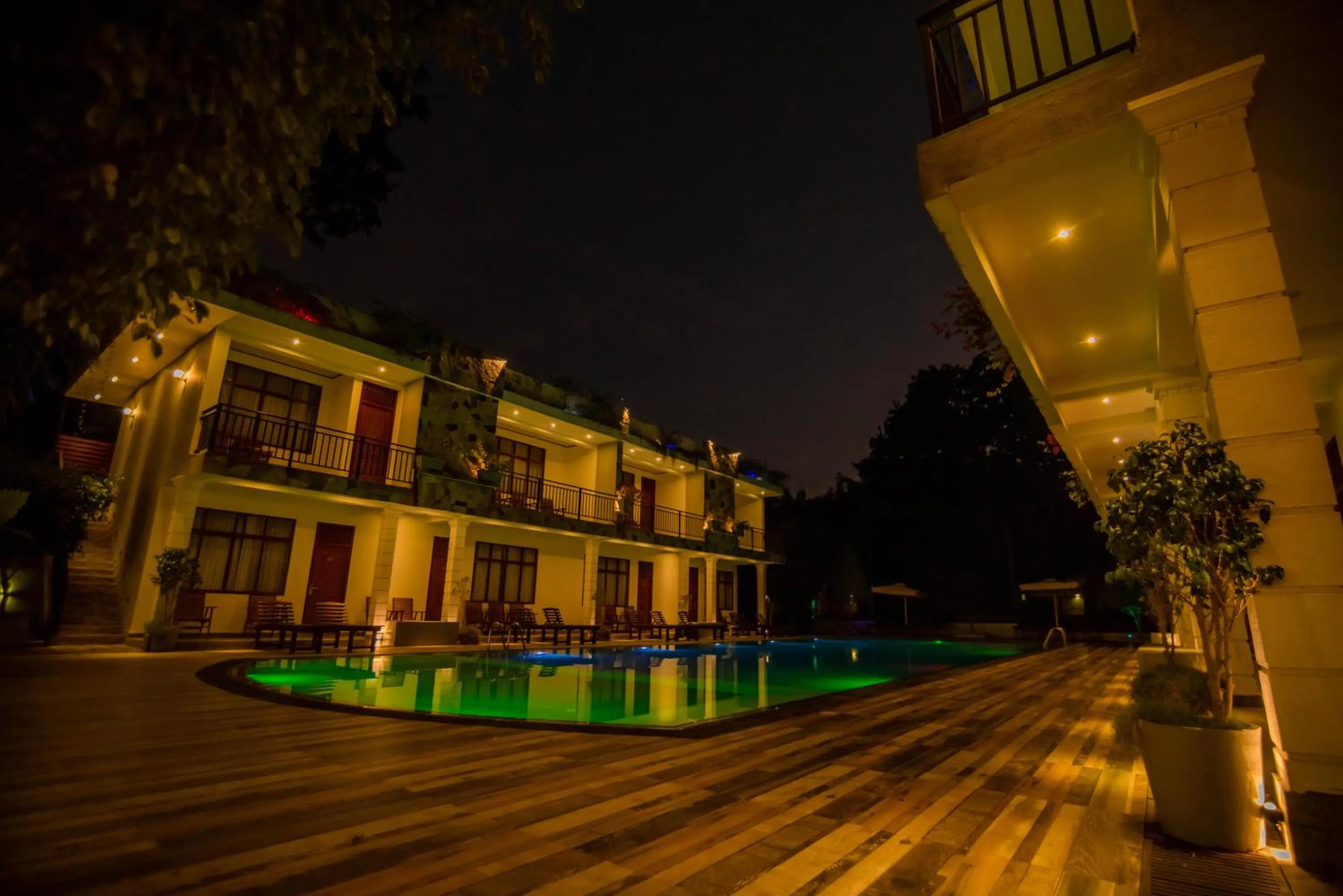 Night in Royal Reach Udawalawe