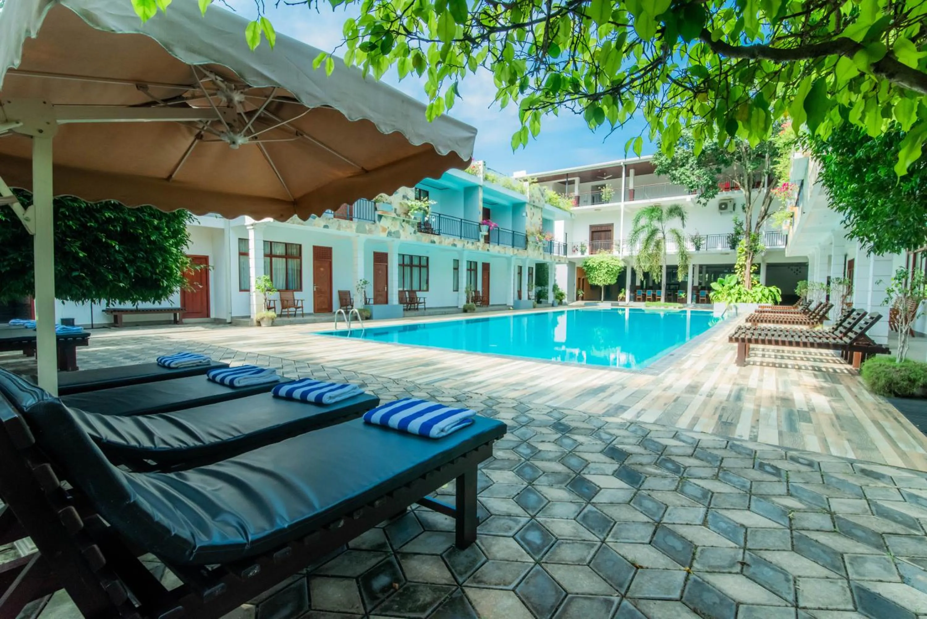 Day in Royal Reach Udawalawe