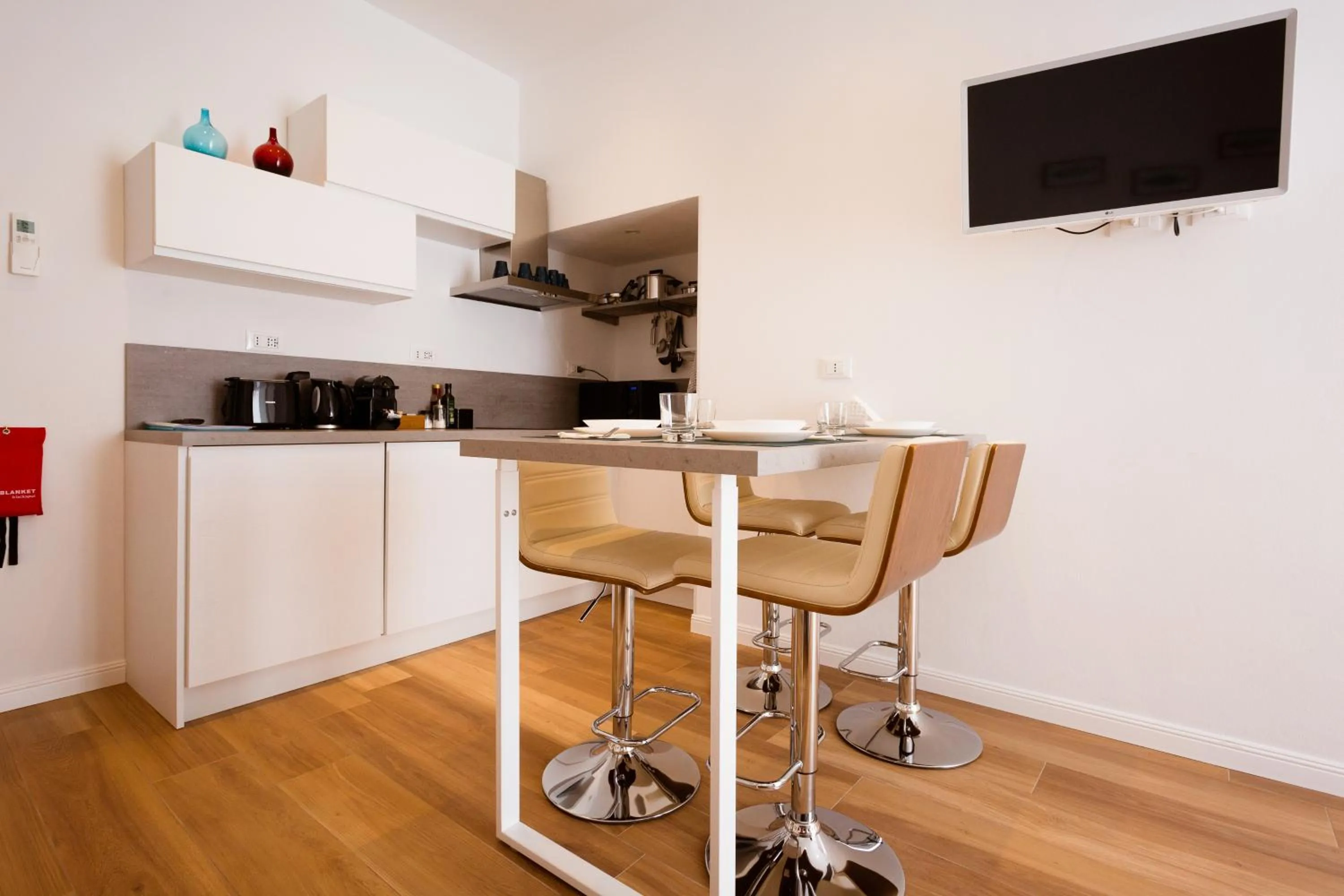 Kitchen or kitchenette in Elegant Apartments 5 terre la spezia