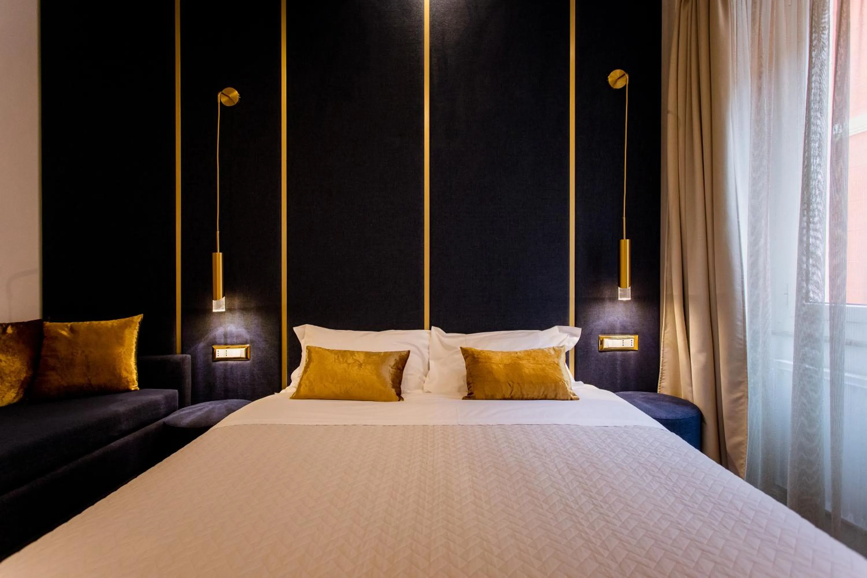 Bedroom, Bed in Elegant Apartments 5 terre la spezia