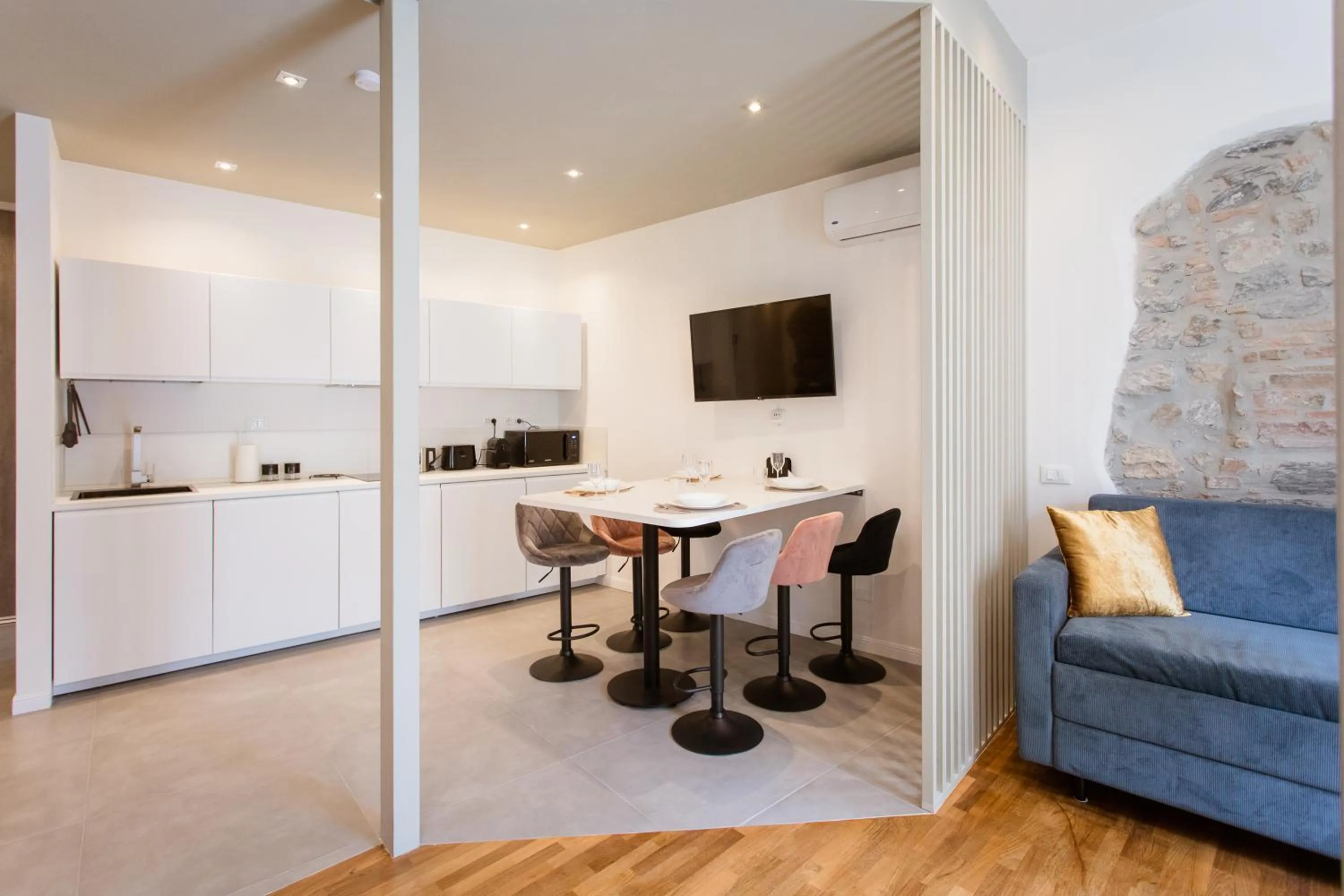 Living room in Elegant Apartments 5 terre la spezia