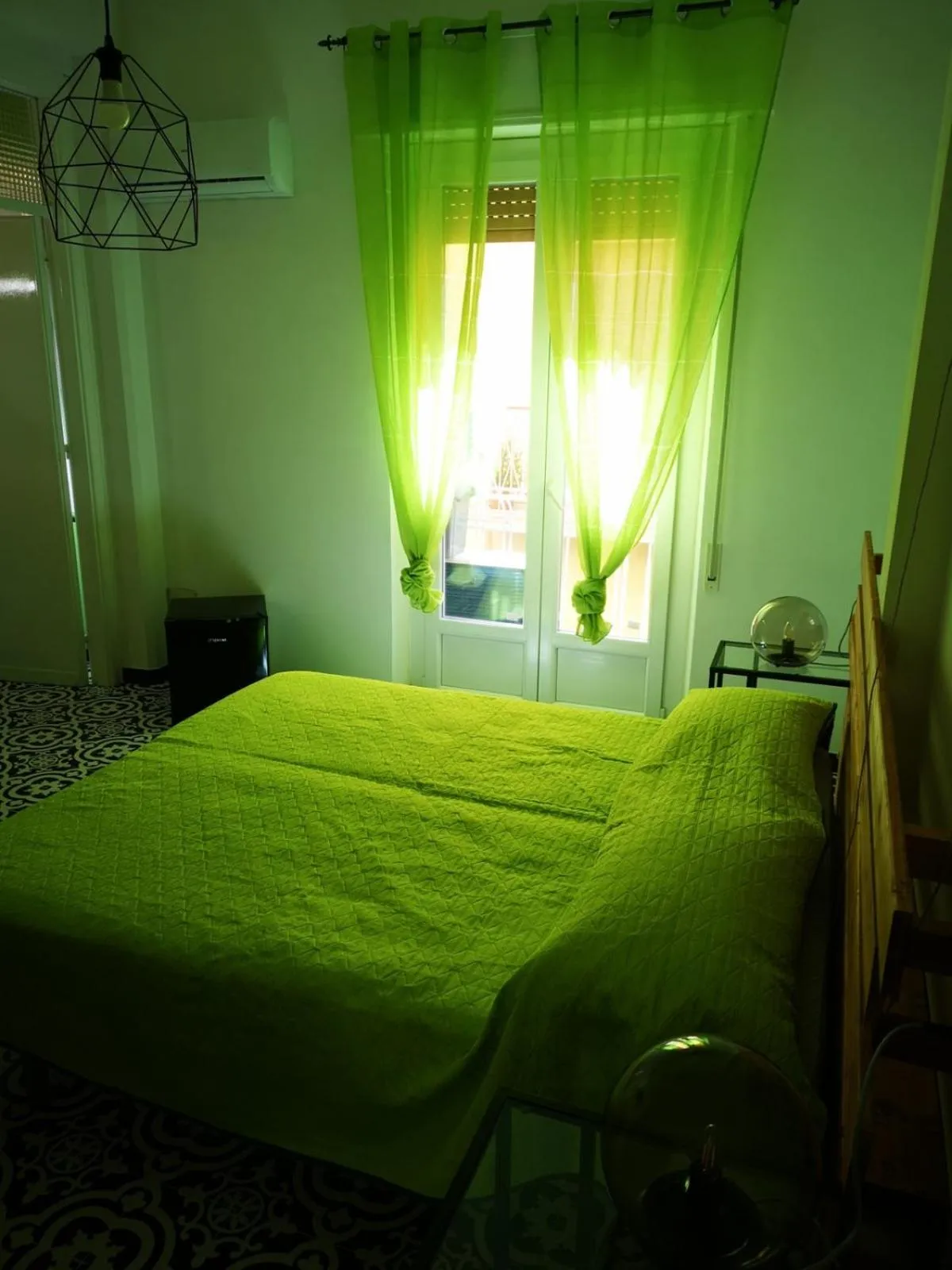 Bed in Trapani Destinations b&b
