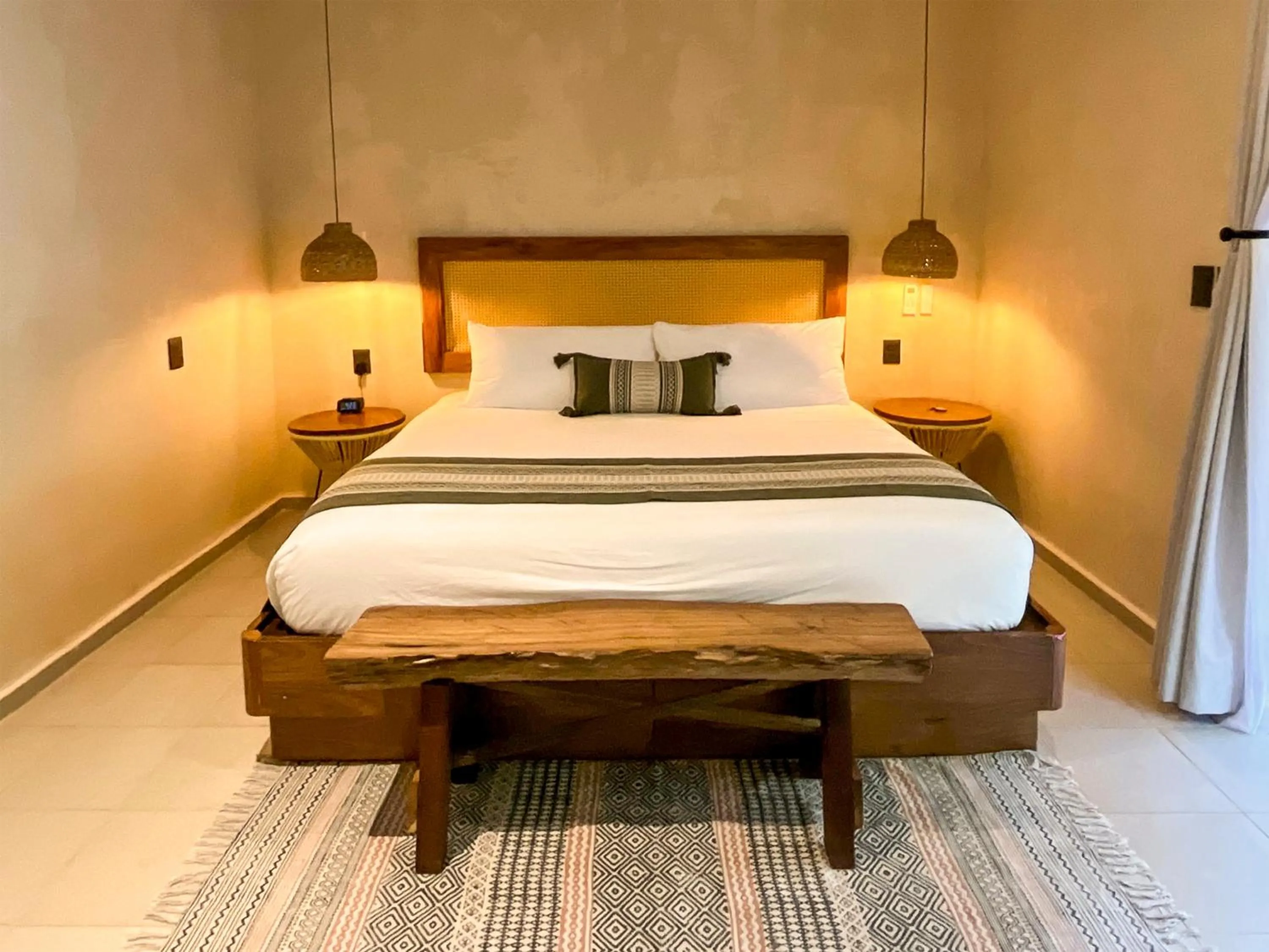 Bedroom, Bed in Zelune Luxury Lagoon Resort Bacalar - Adults Only