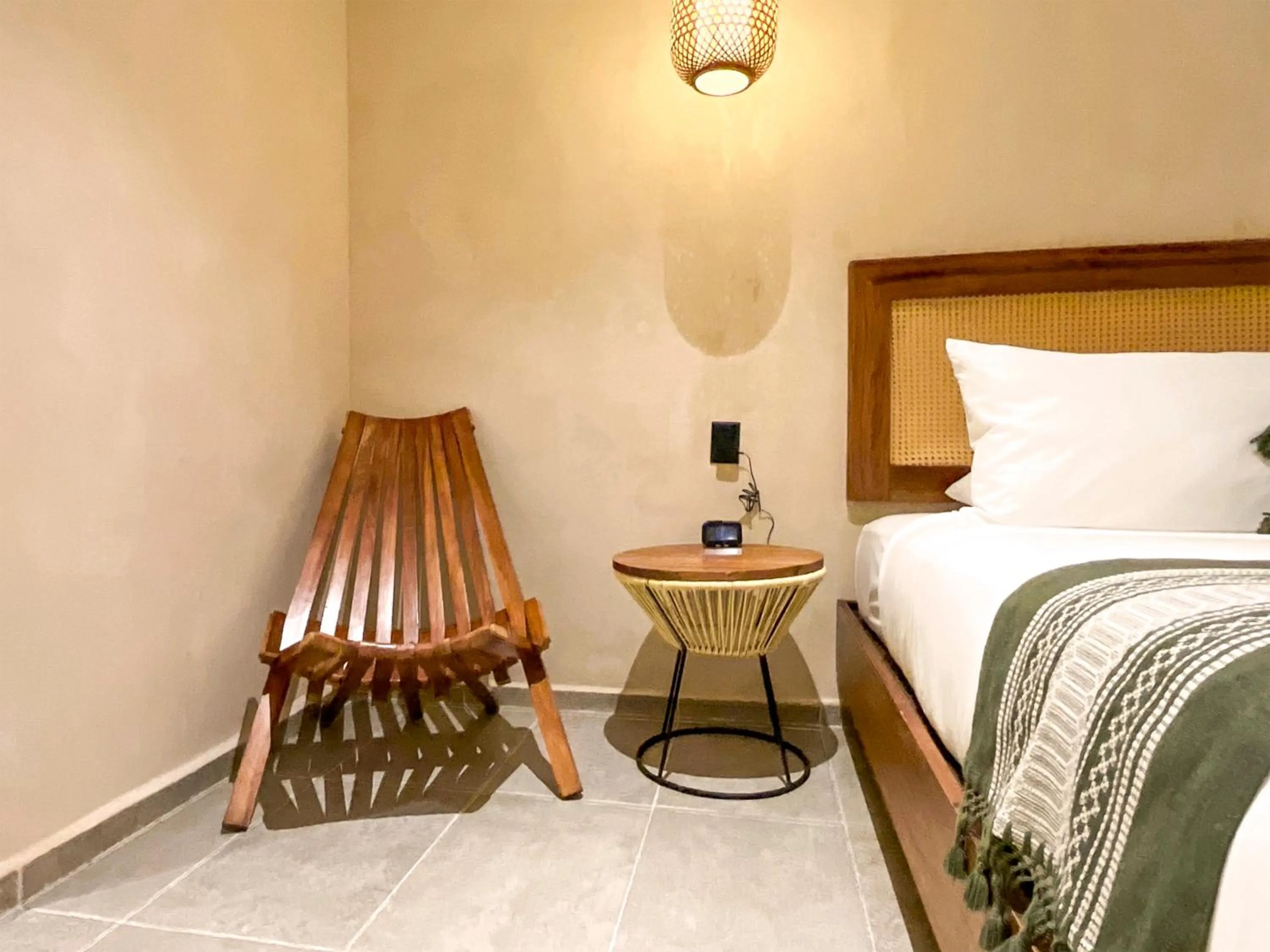 Bedroom, Bed in Zelune Luxury Lagoon Resort Bacalar - Adults Only