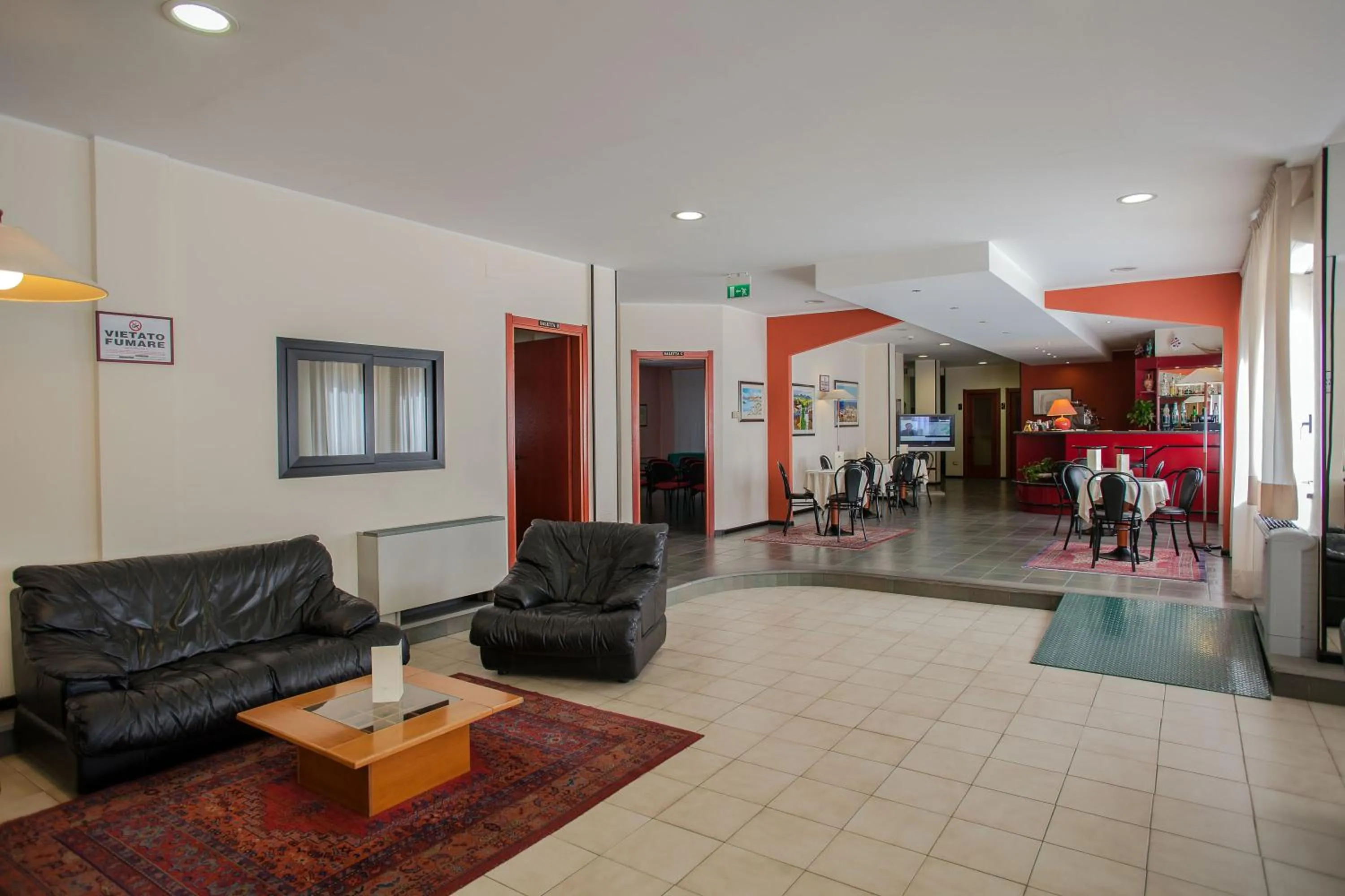 Lounge or bar in Hotel Quadrifoglio