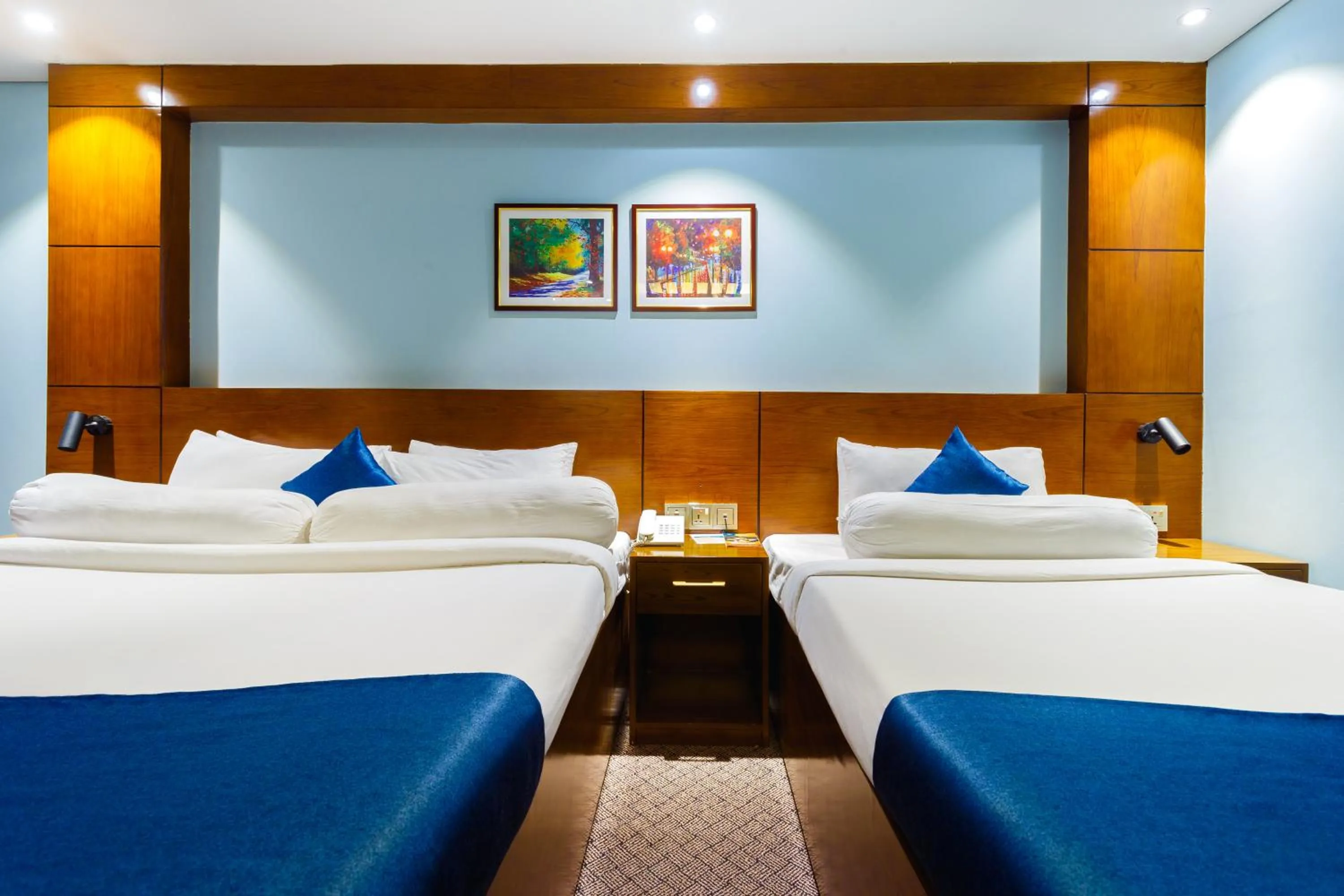 Bed in HOTEL THE CAPITAL LTD.