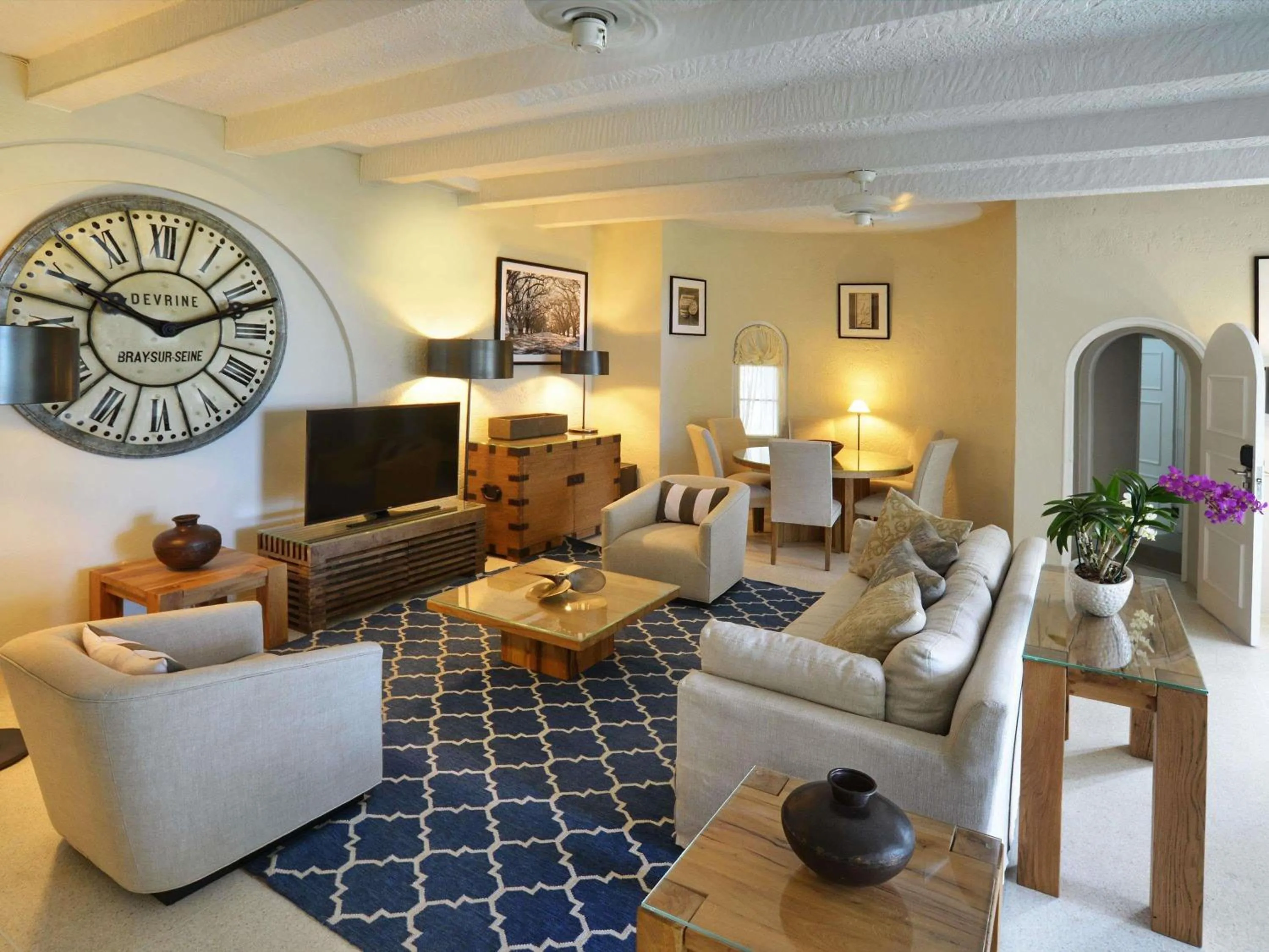 Photo of the whole room in Fairmont Royal Pavilion Barbados Resort