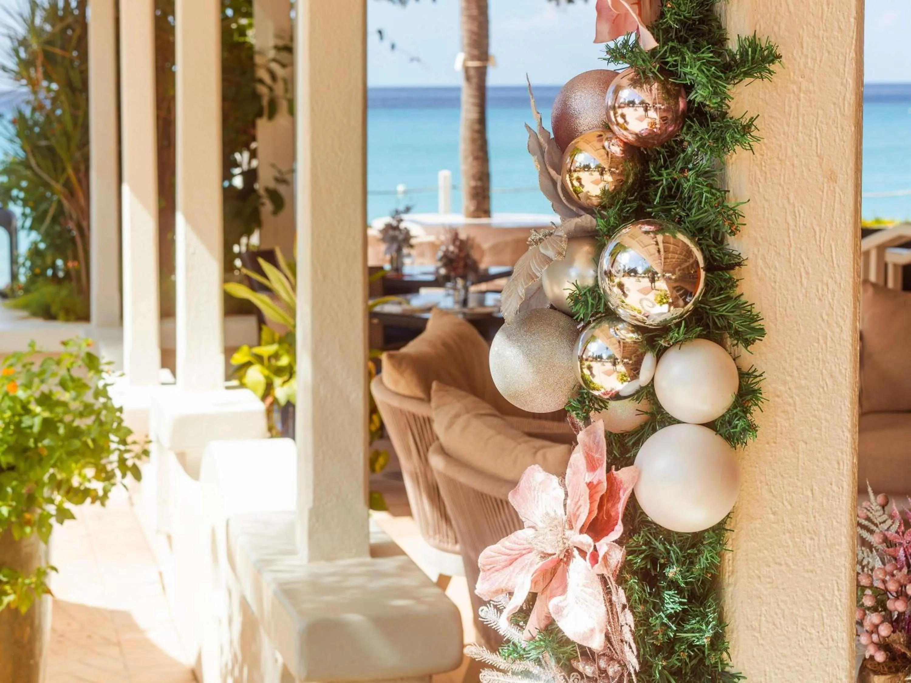 Restaurant/places to eat in Fairmont Royal Pavilion Barbados Resort