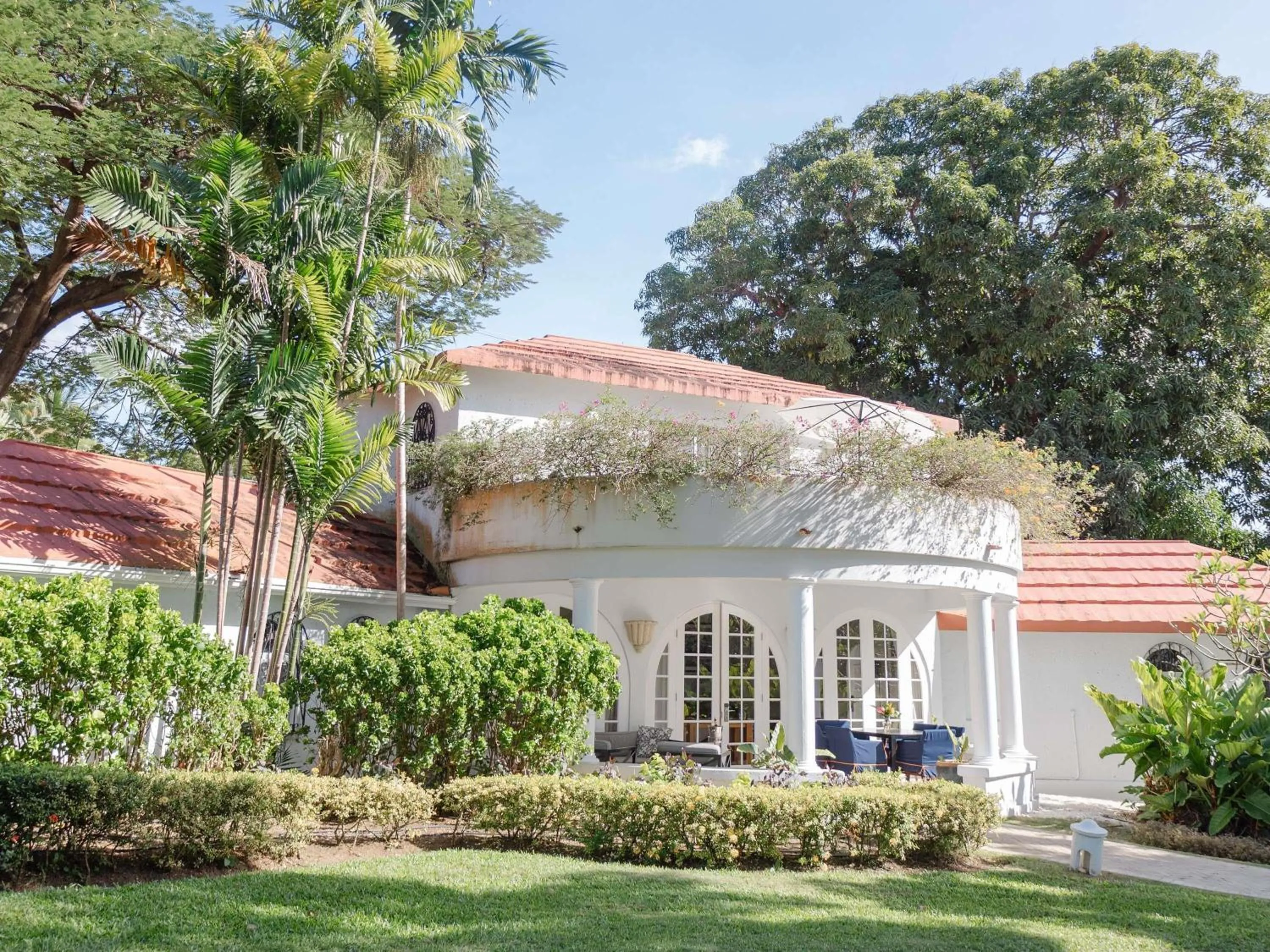 Bedroom in Fairmont Royal Pavilion Barbados Resort