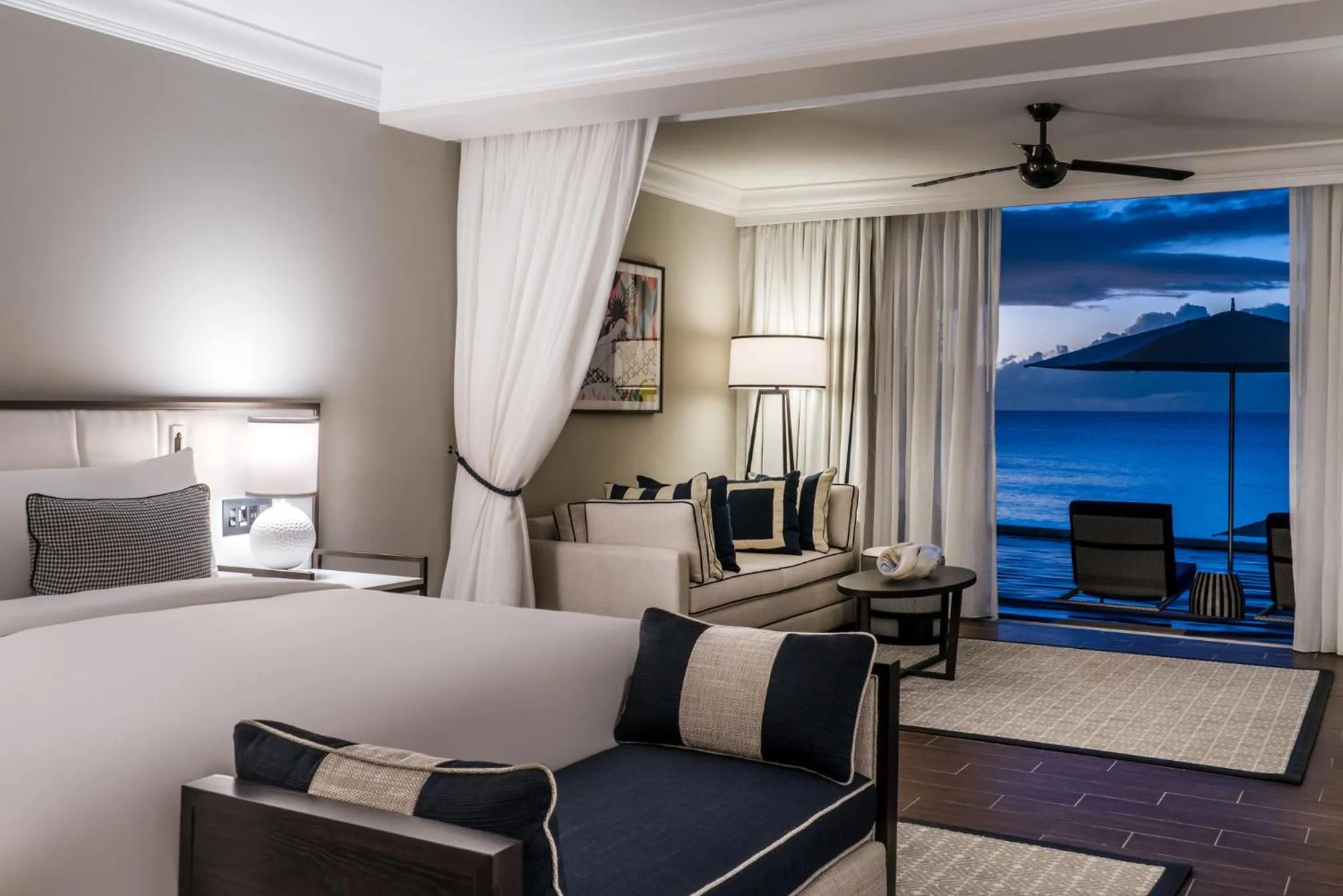 Photo of the whole room, Bed in Fairmont Royal Pavilion Barbados Resort