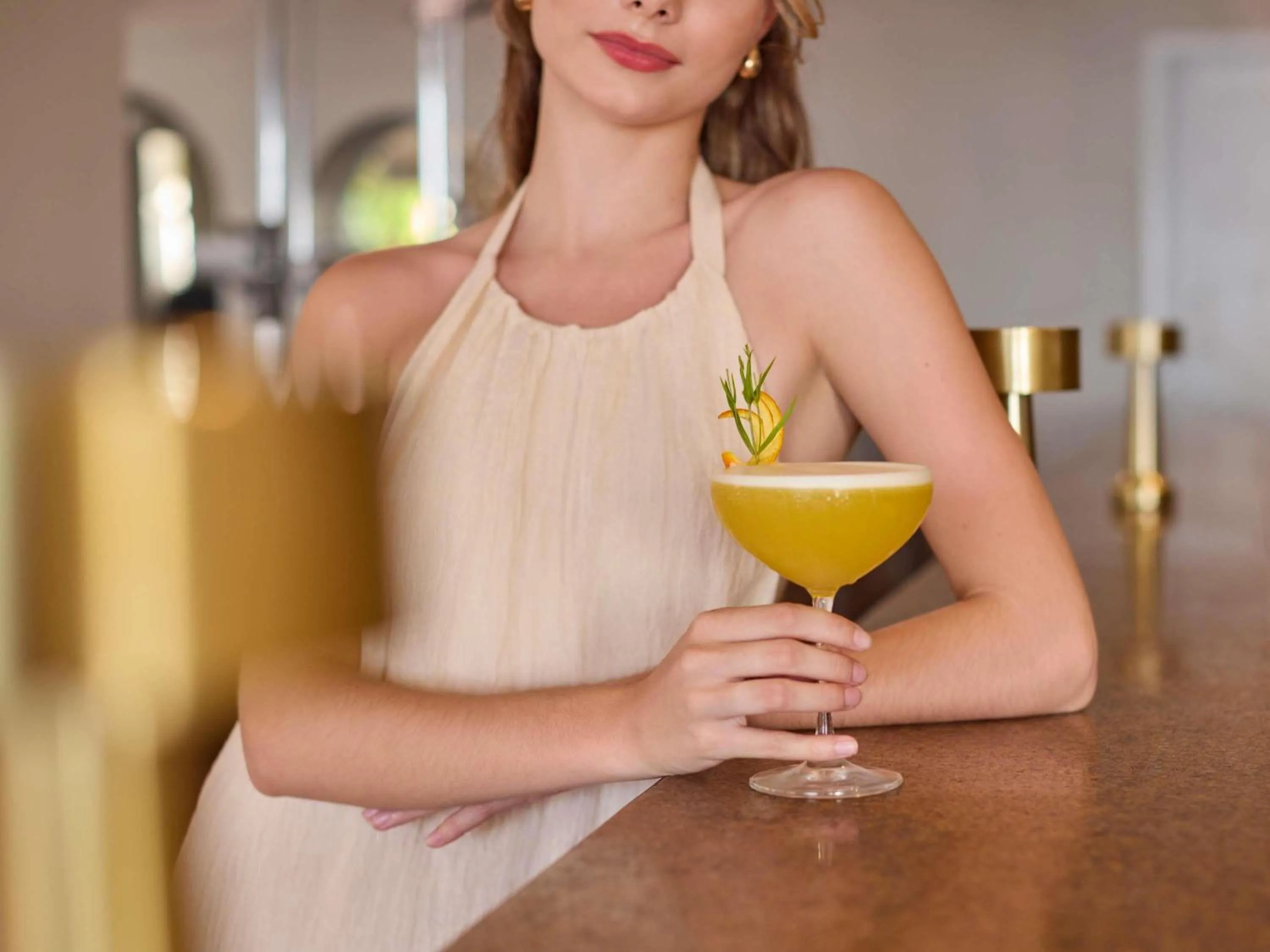 Lounge or bar in Fairmont Royal Pavilion Barbados Resort