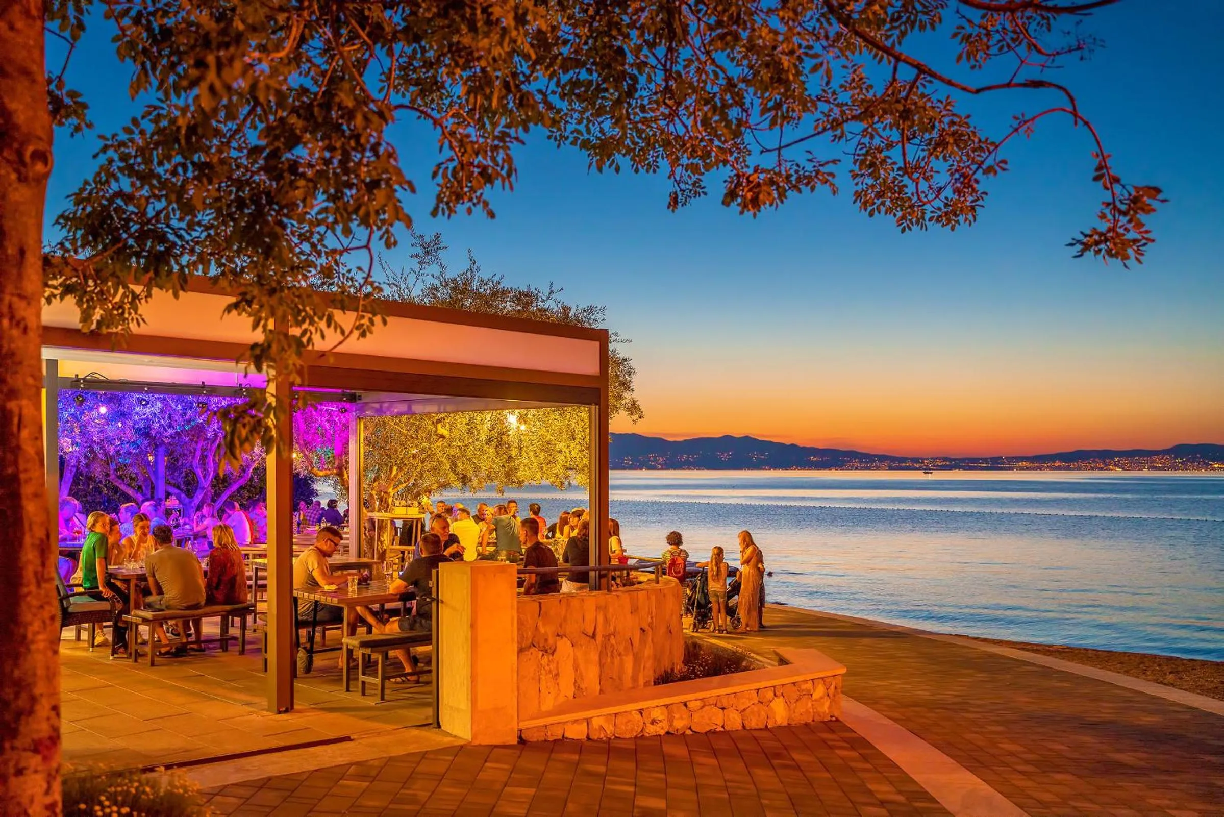 Restaurant/places to eat in Hotel Vila Rova