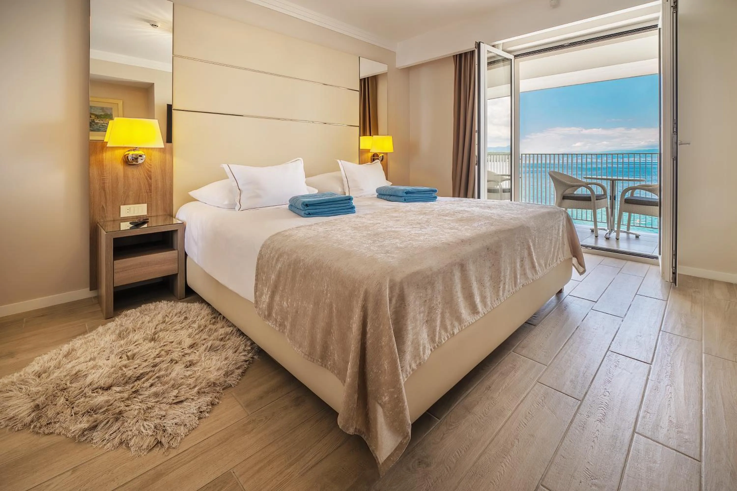 Bedroom, Bed in Hotel Vila Rova