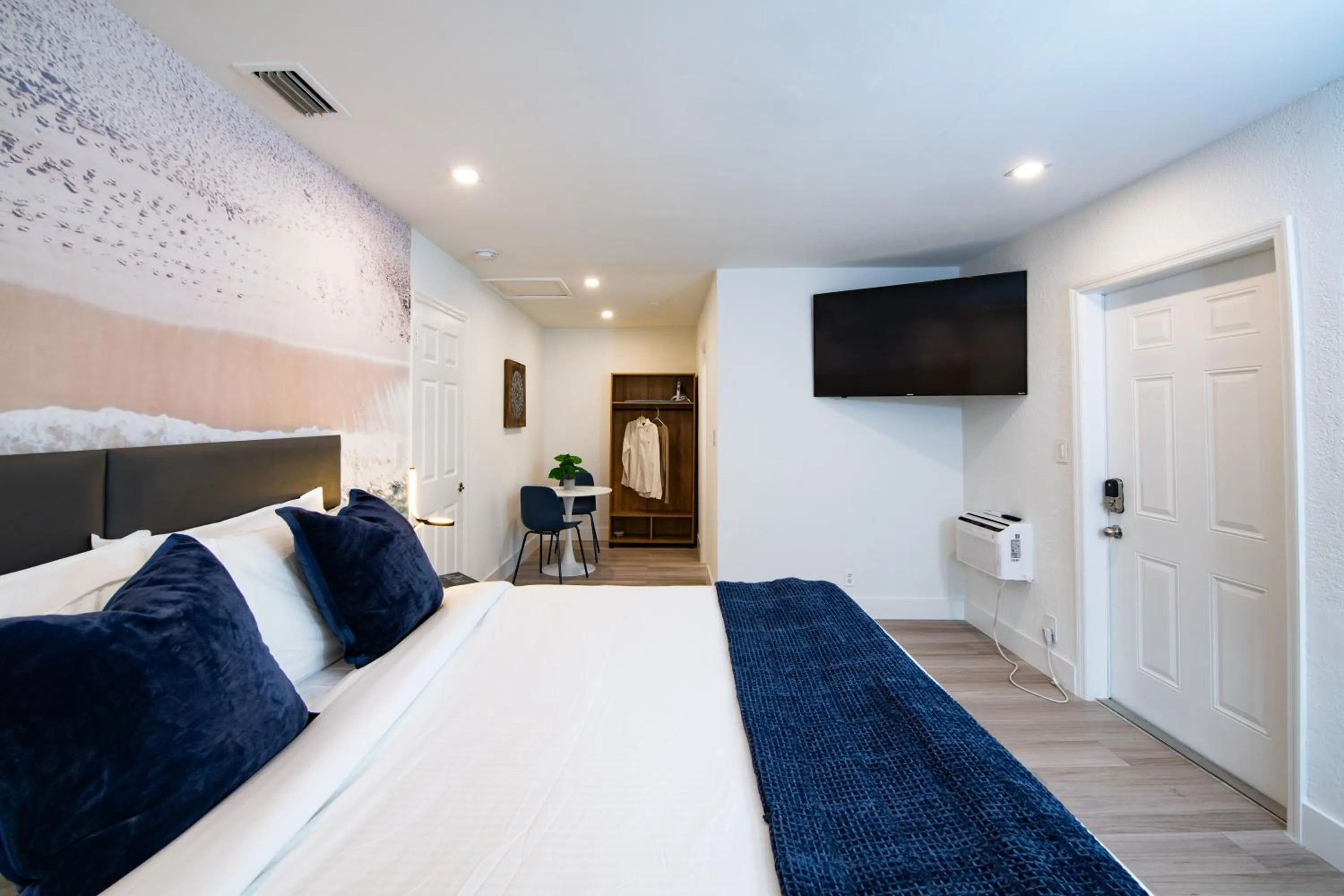 Bed in The Lauderdale Boutique Hotel