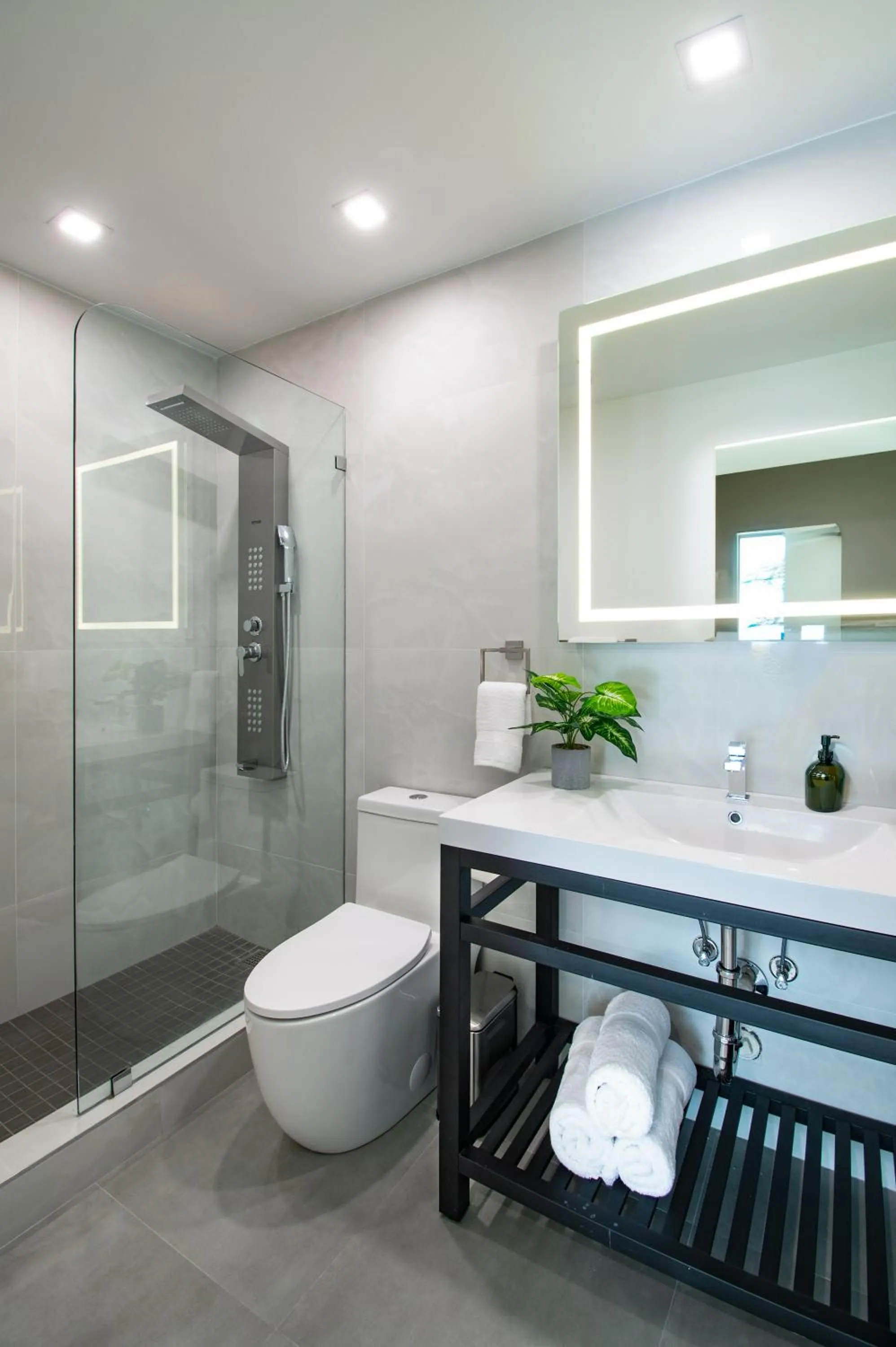 The Lauderdale Boutique Hotel