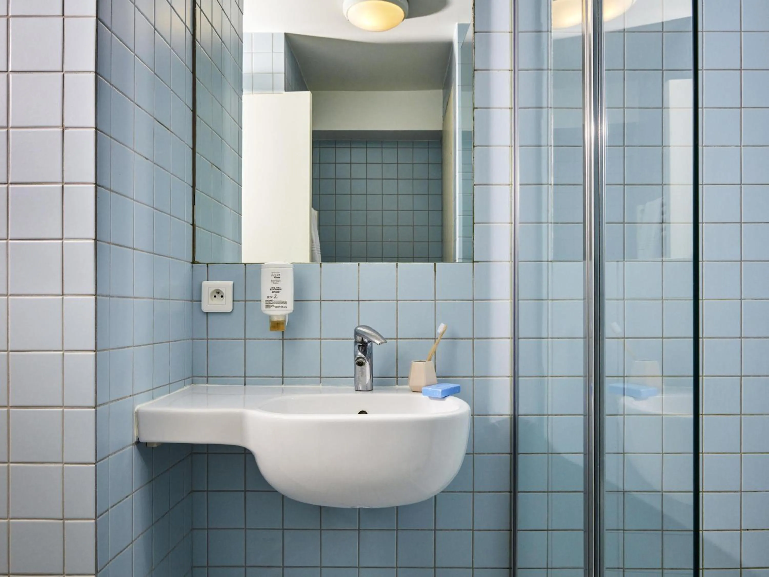 Bedroom in Aparthotel Adagio Access Paris Bastille