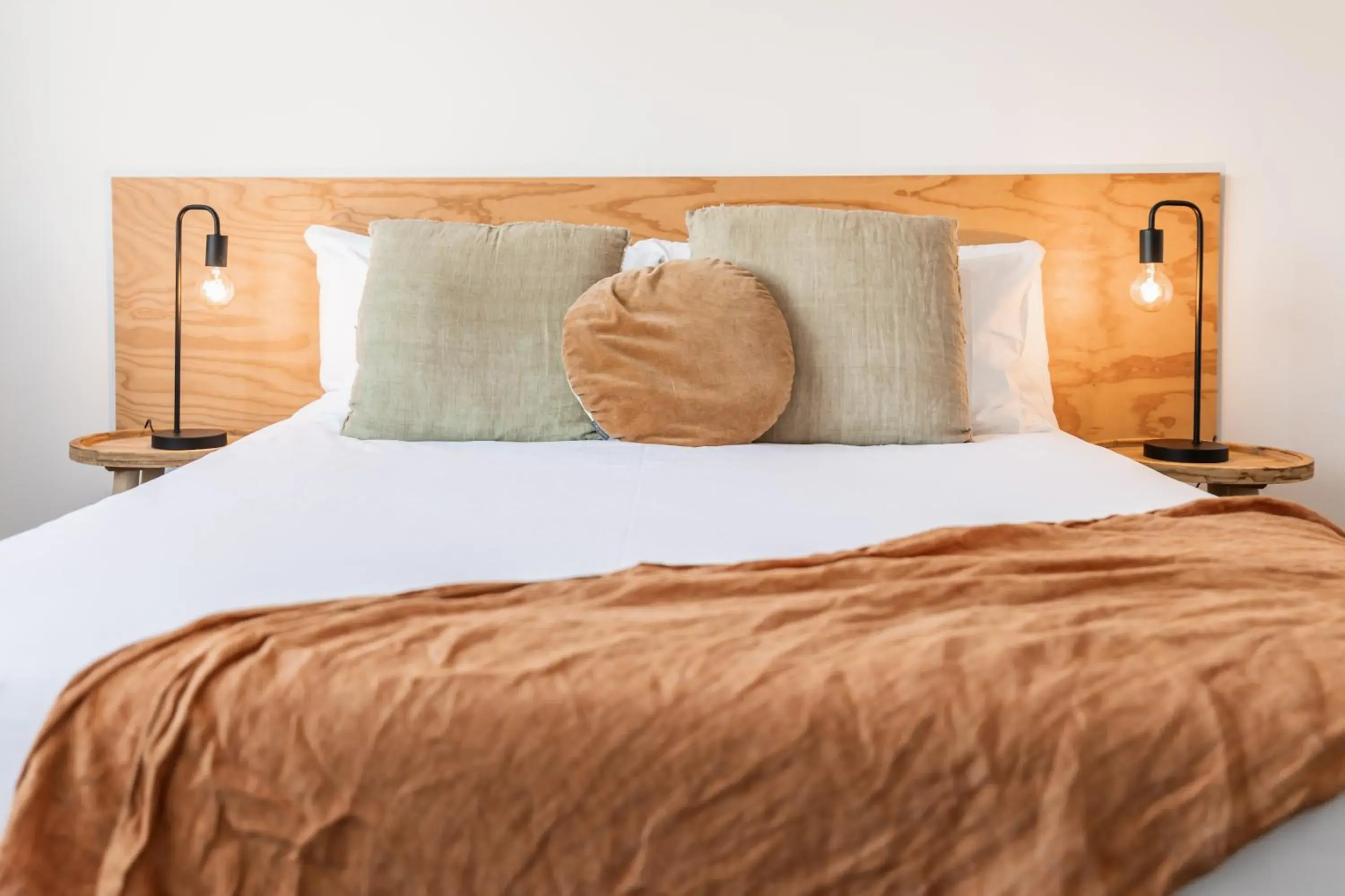 Two-Room Apartment in Change Overnight Two-Room Apartment in Change Overnight