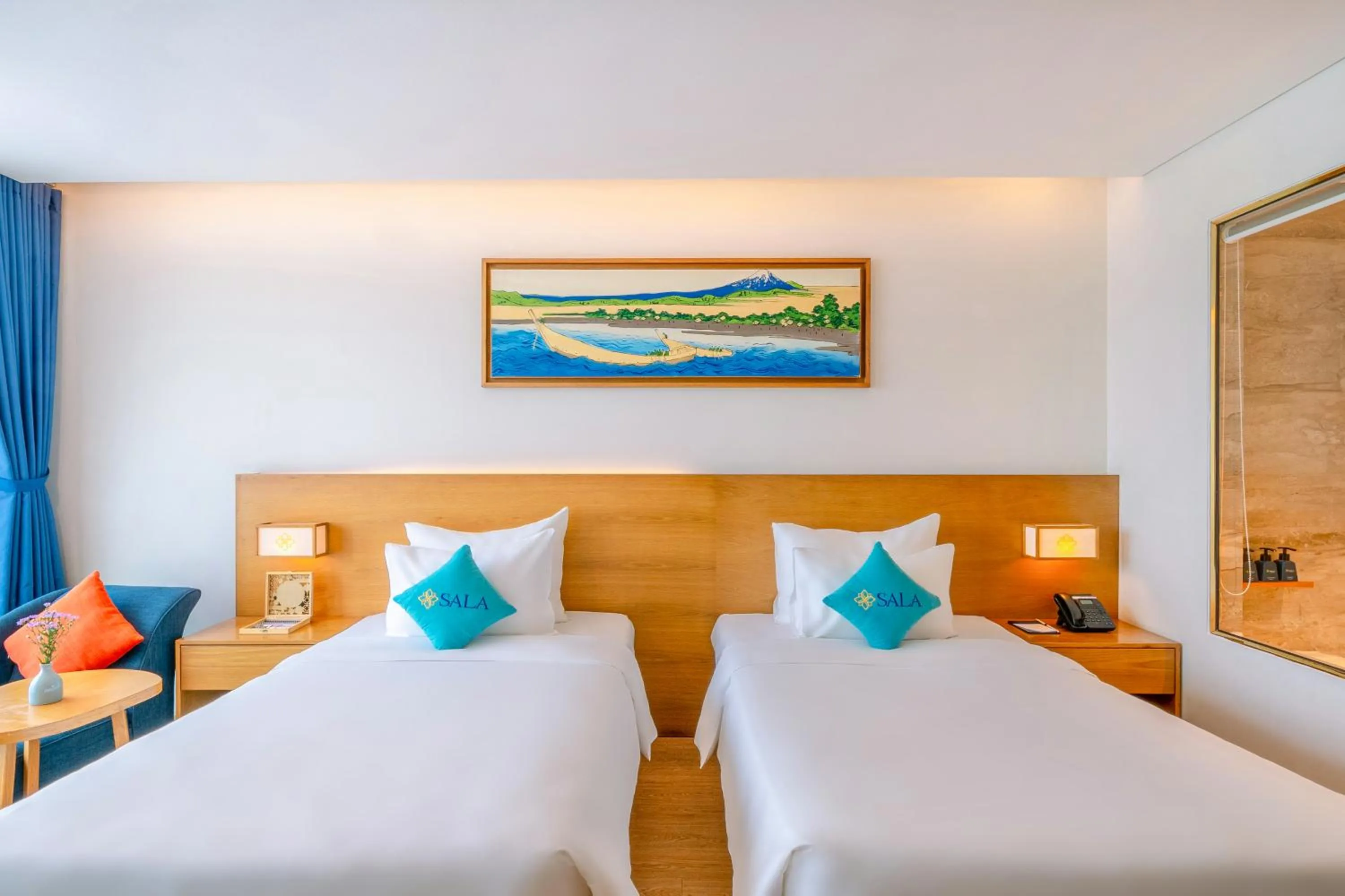 Bed in Sala Danang Beach Hotel