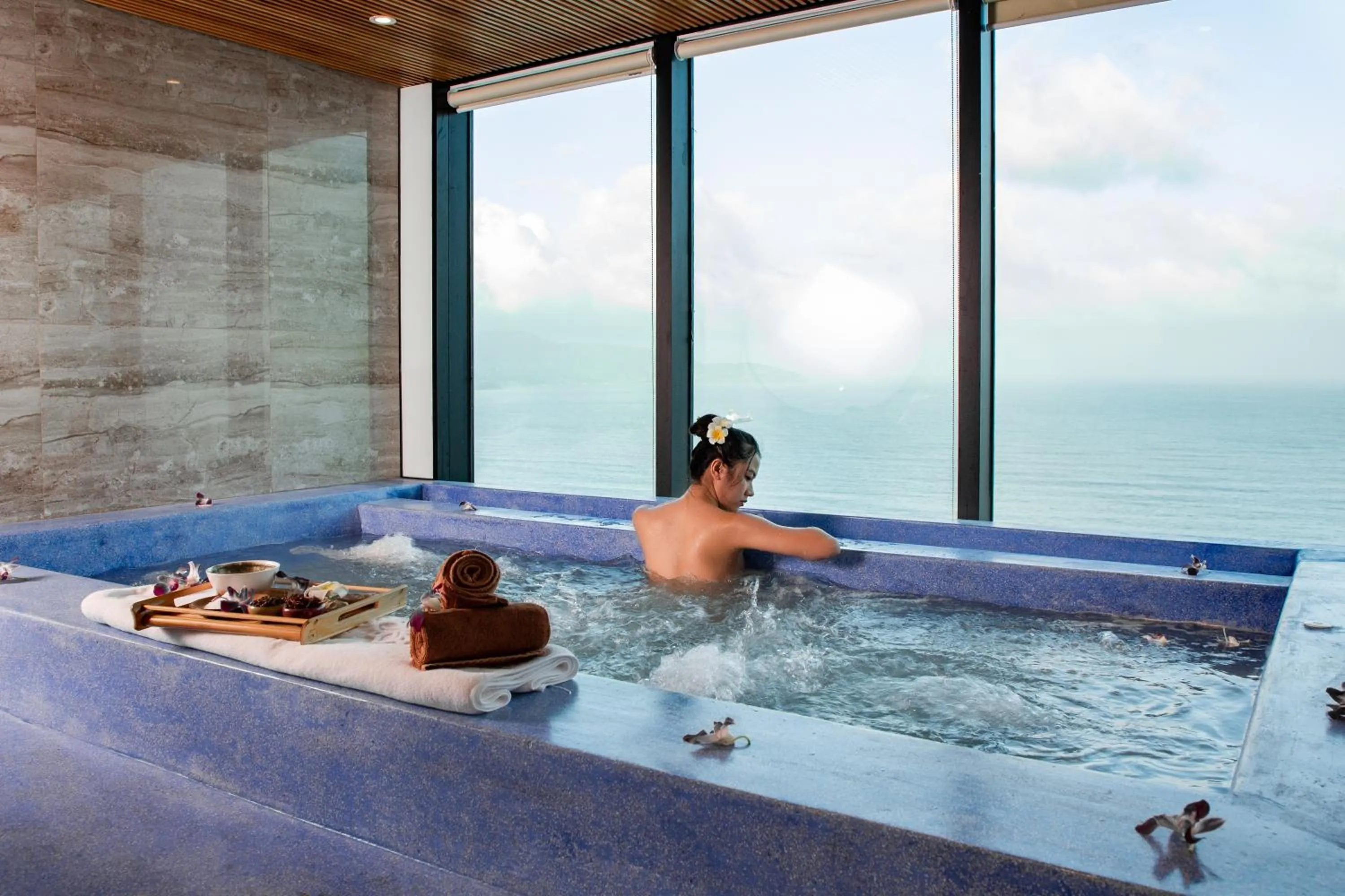 Massage in Sala Danang Beach Hotel