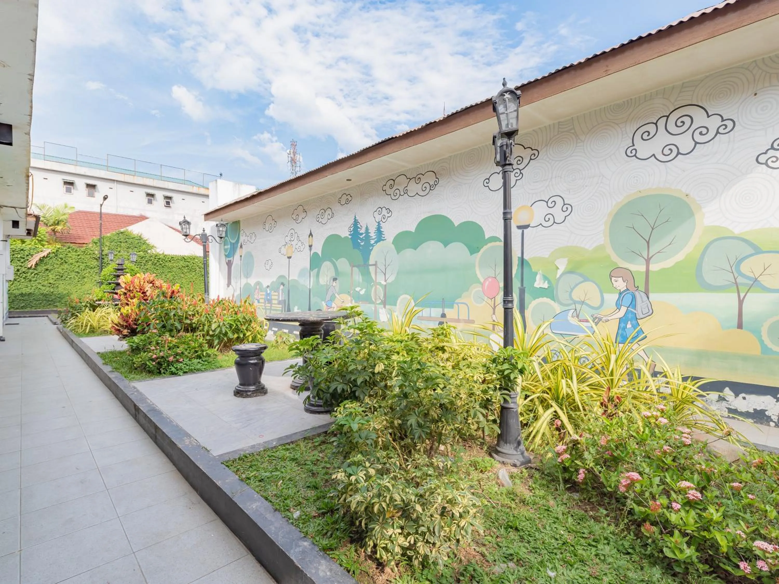 Property building in RedDoorz Plus near UNIMED Medan