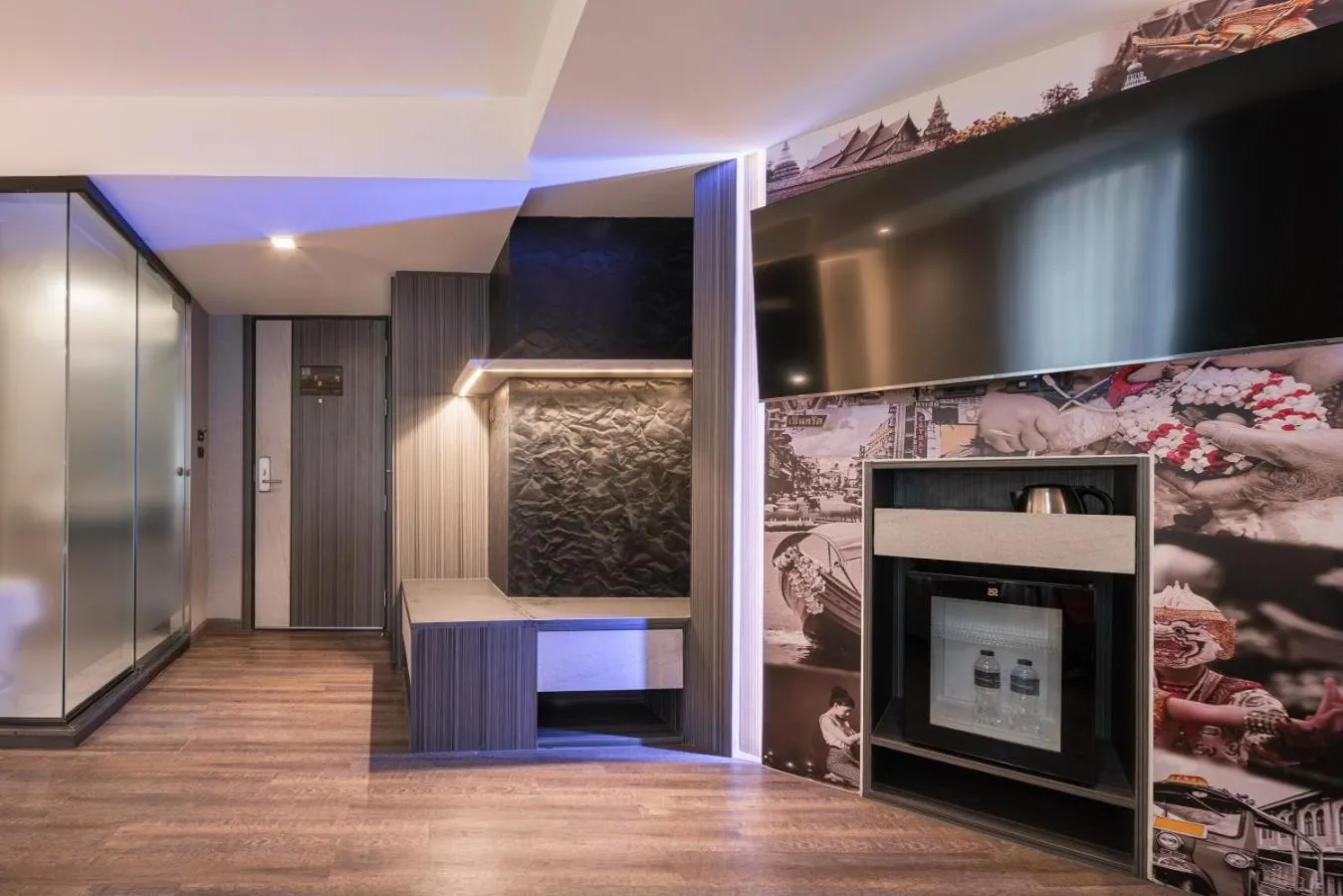 TV and multimedia in Aspira Gems Center Silom