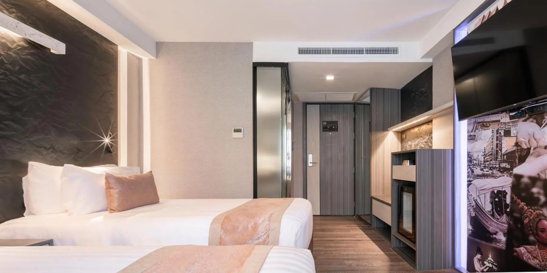 Bedroom, Bed in Aspira Gems Center Silom