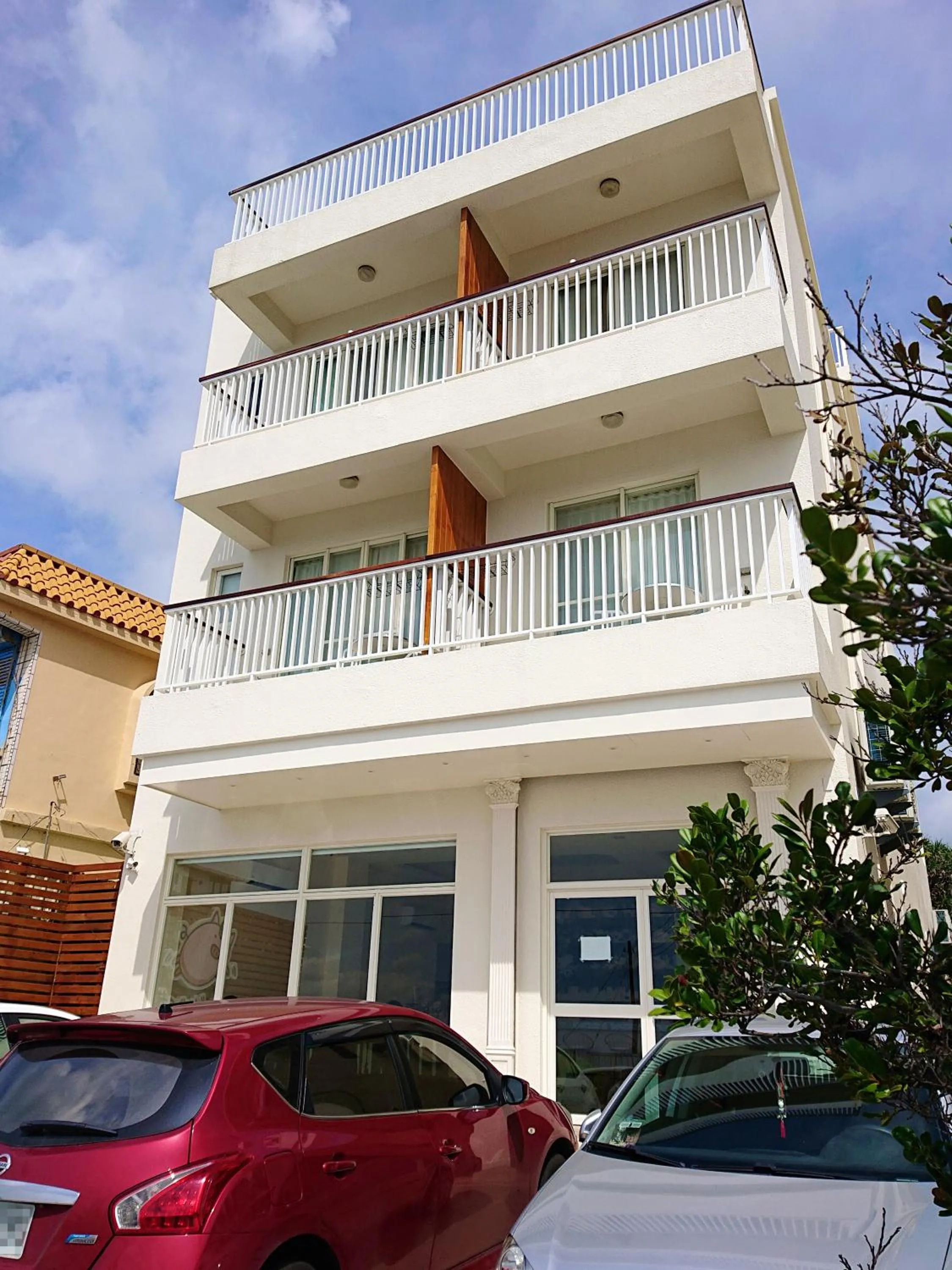 Property building in Little Piggy B&B