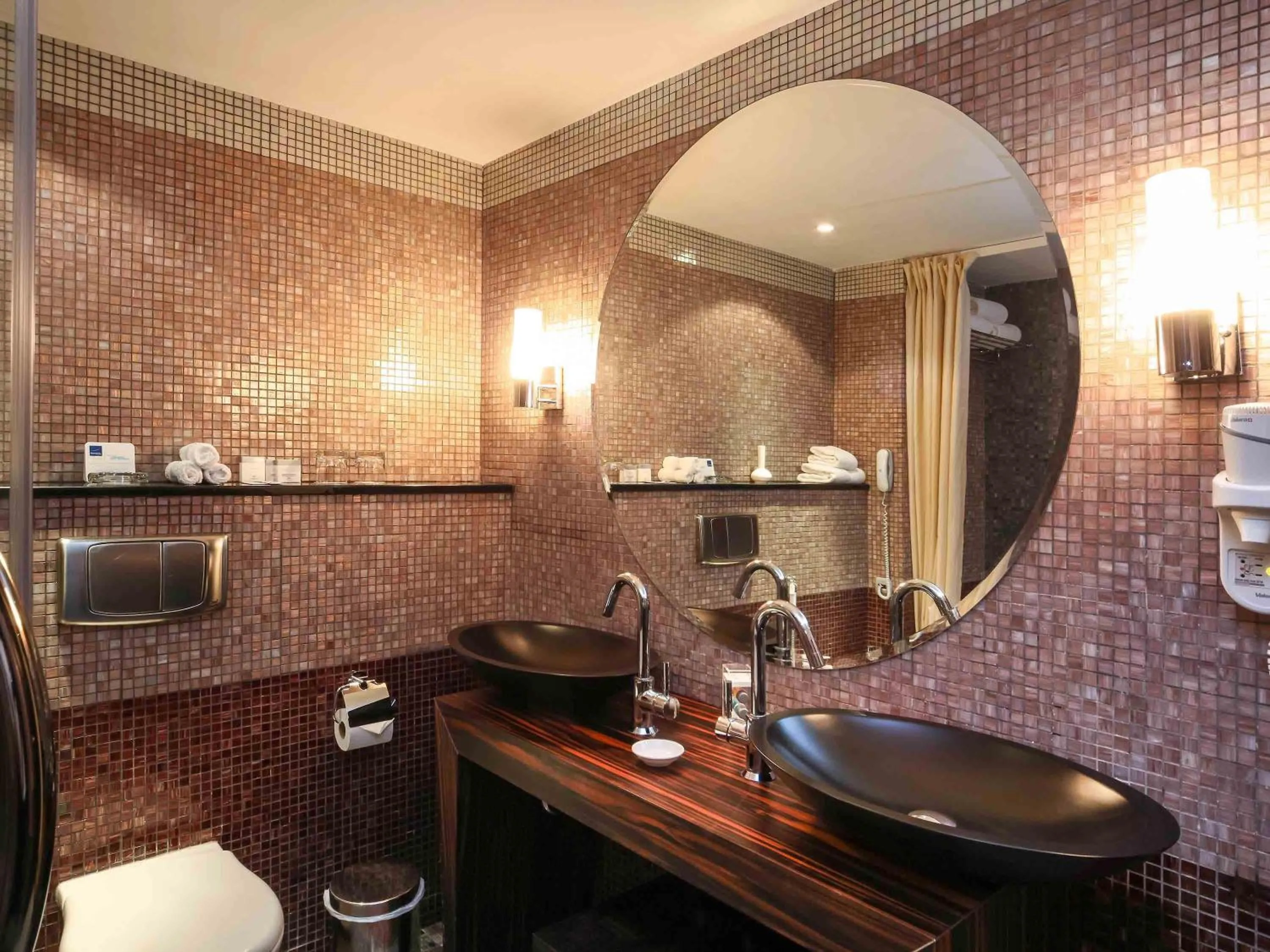 Bedroom in Novotel Riyadh Al Anoud