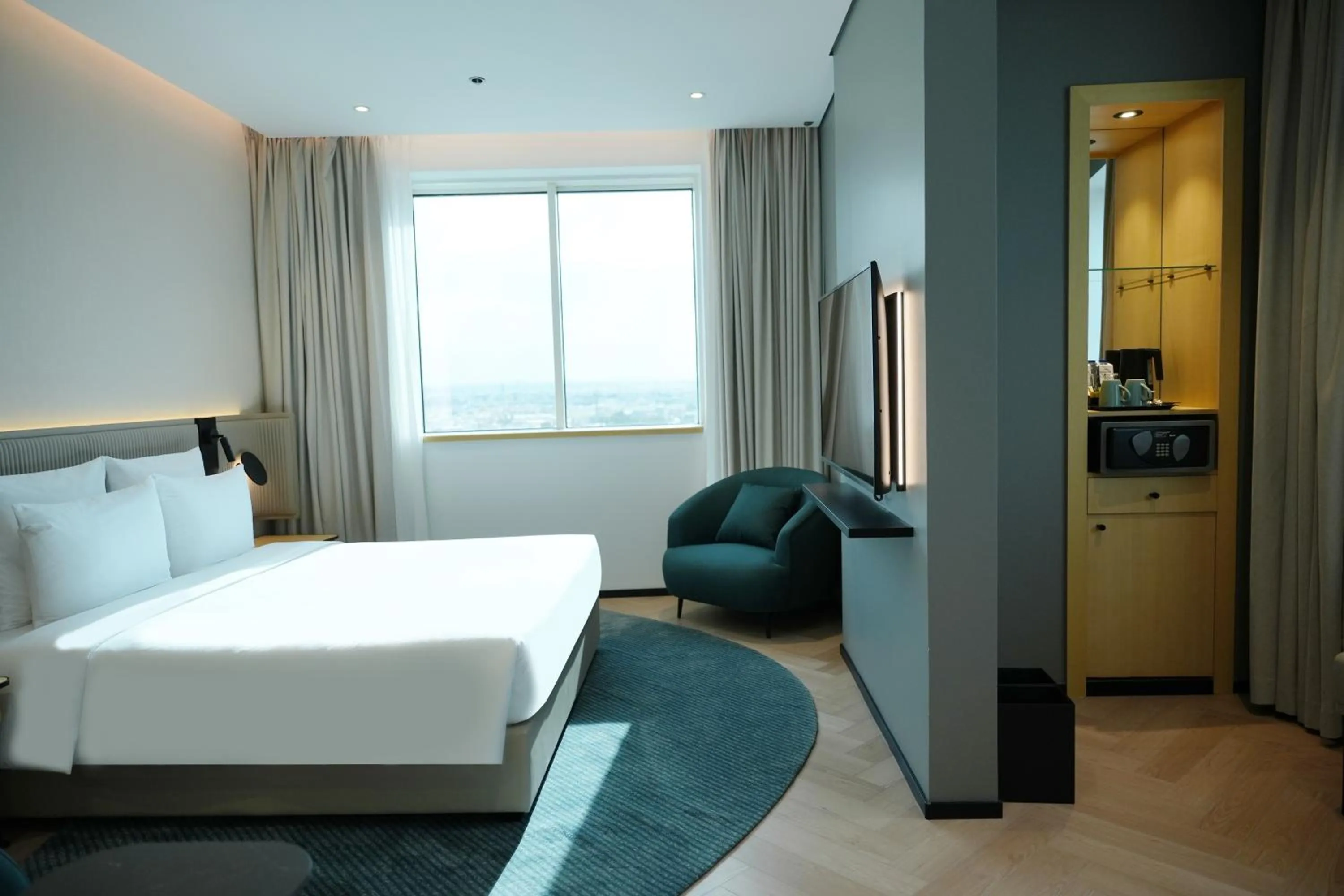 TV and multimedia, Bed in Novotel Riyadh Al Anoud