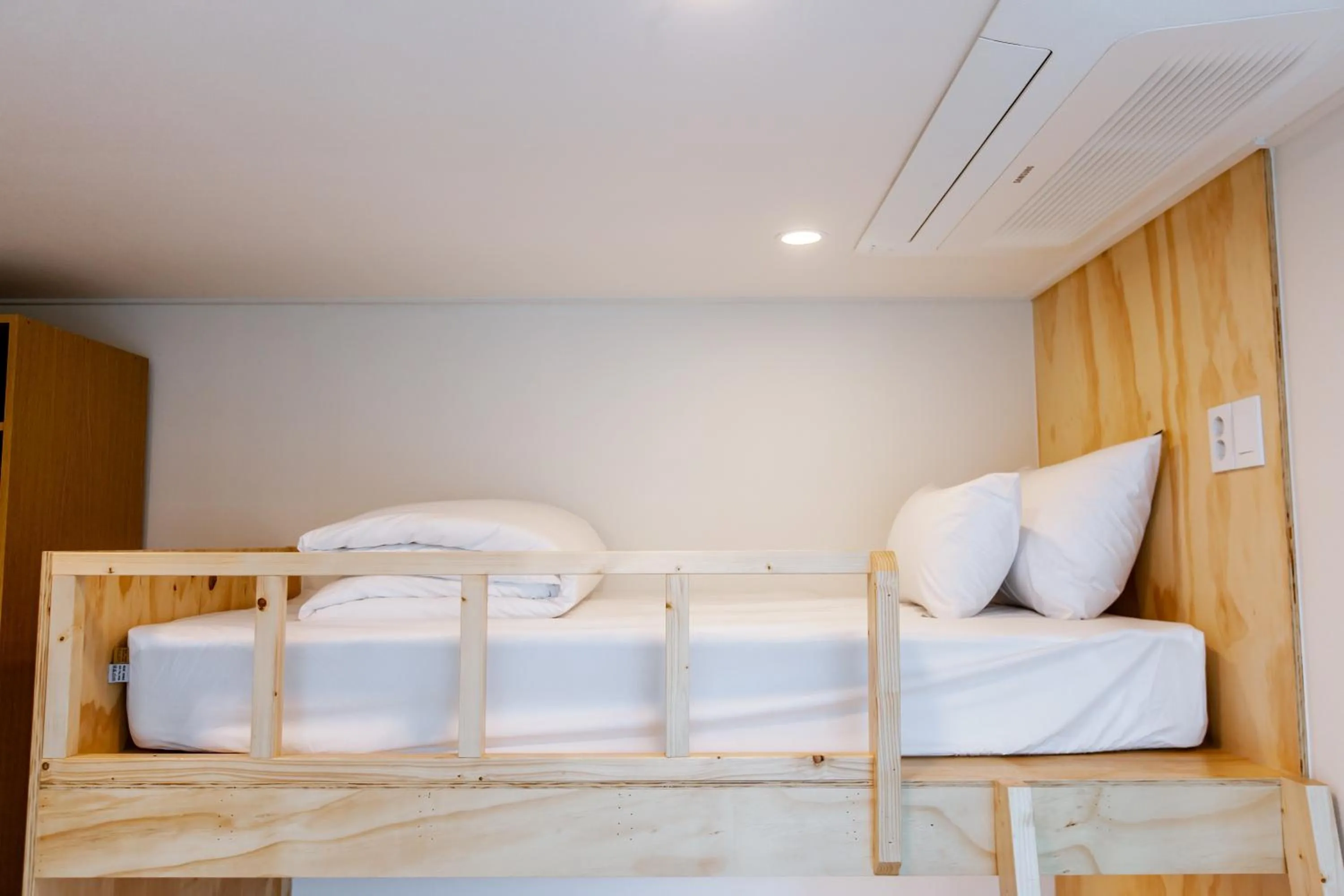 Bed in Seoulite Inn Myeongdong Formerly - Step Inn Myeongdong 2