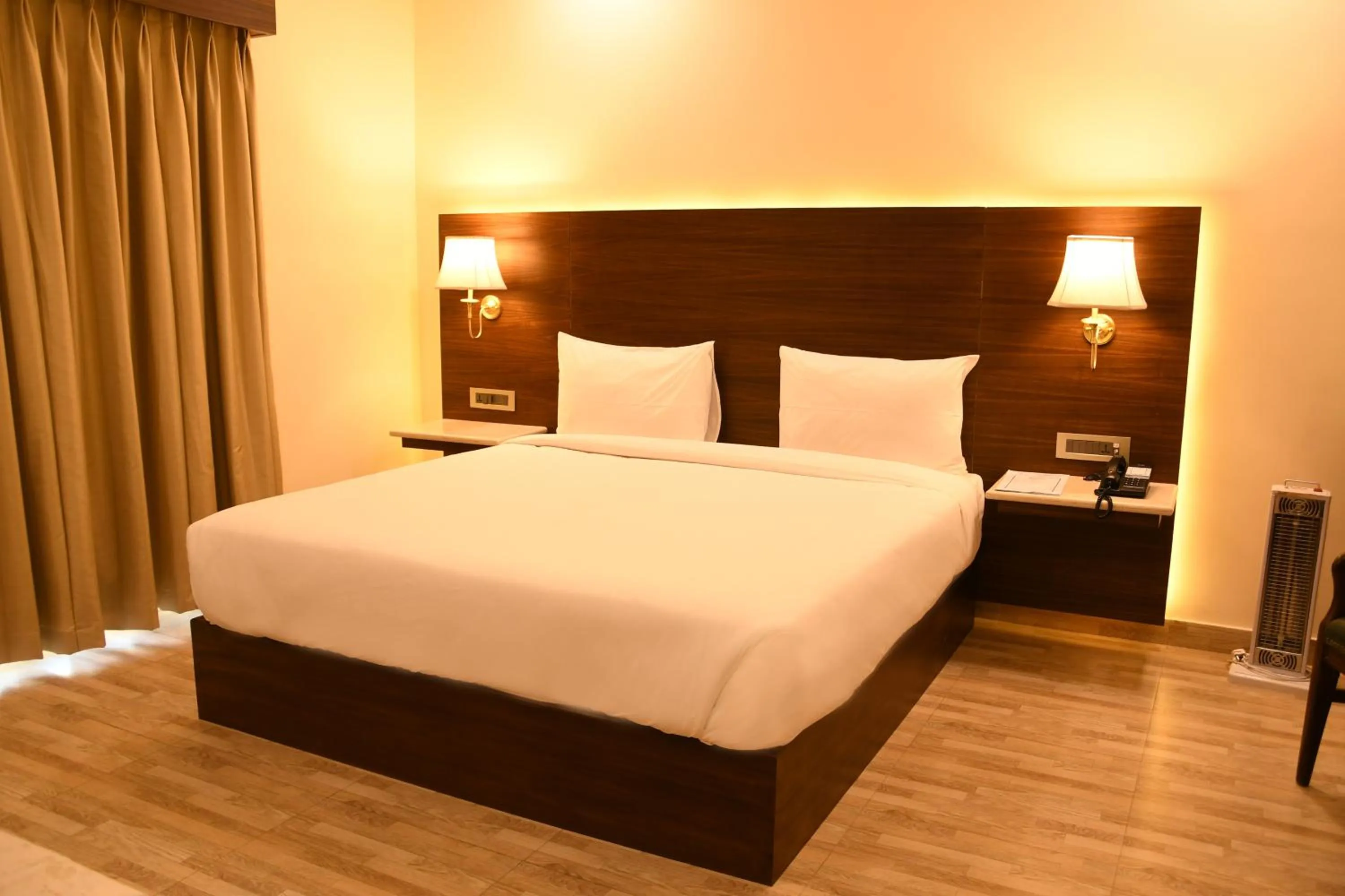 Photo of the whole room, Bed in Mastiff Villa Camellia by OTHPL