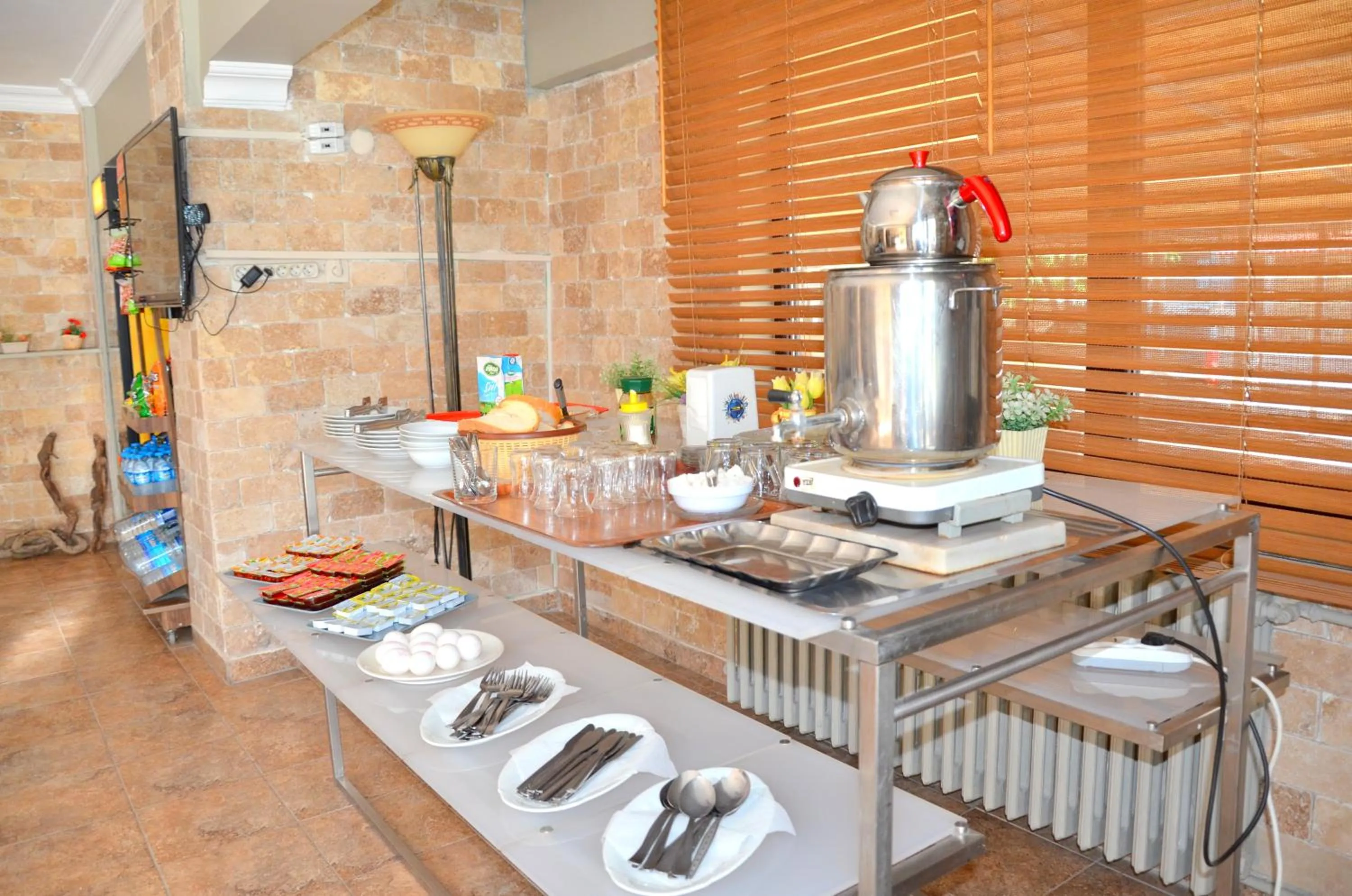 Coffee/tea facilities in Elite Hotel City Center Saray Bed and Breakfast
