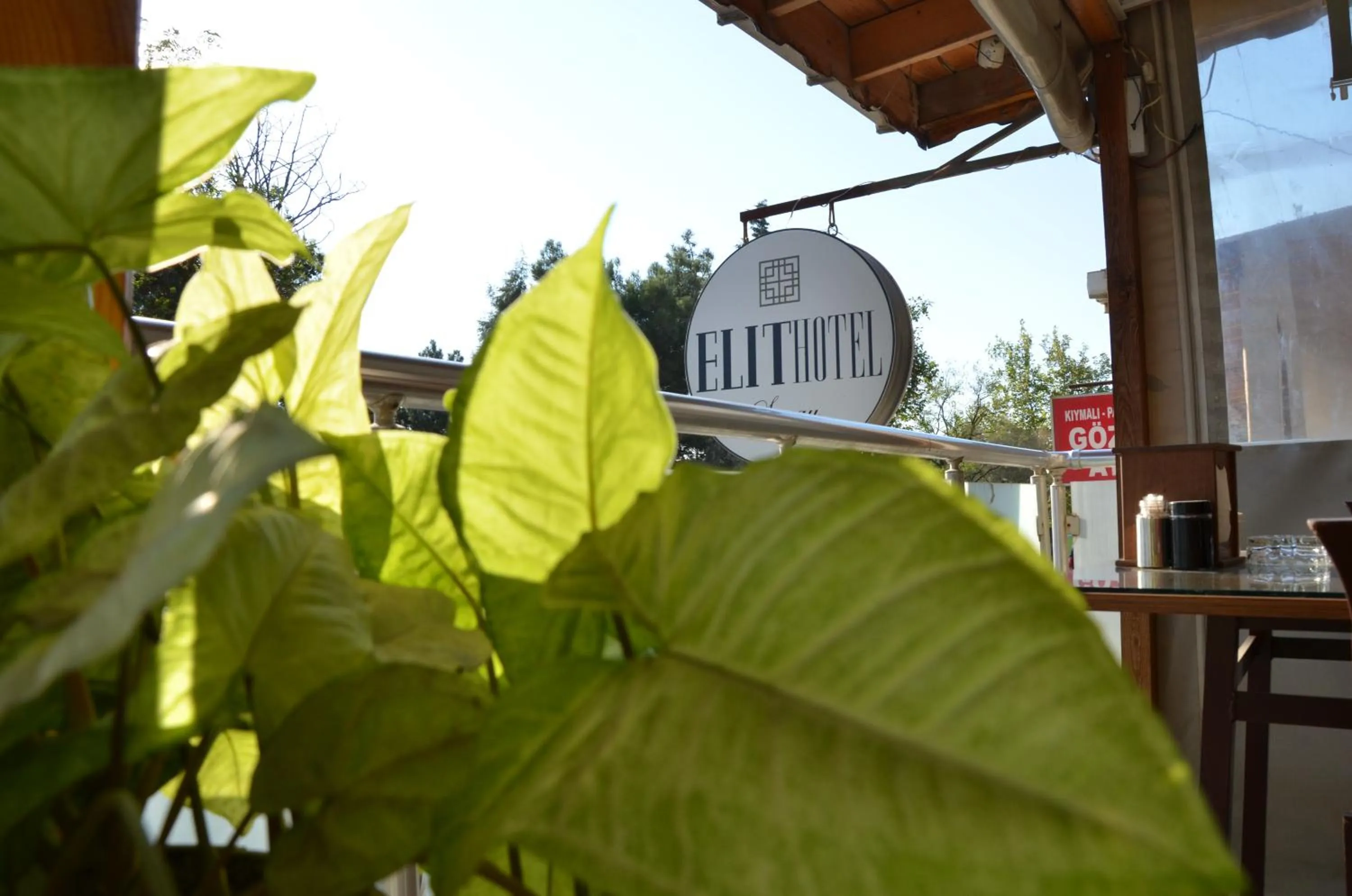 Elite Hotel City Center Saray Bed and Breakfast