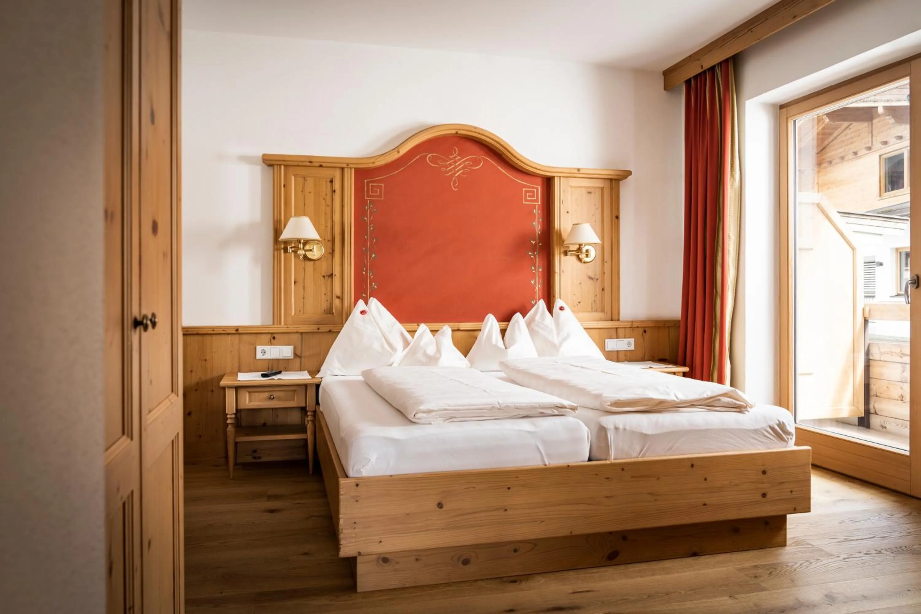 Bed in Landhotel Föhrenhof Ellmau