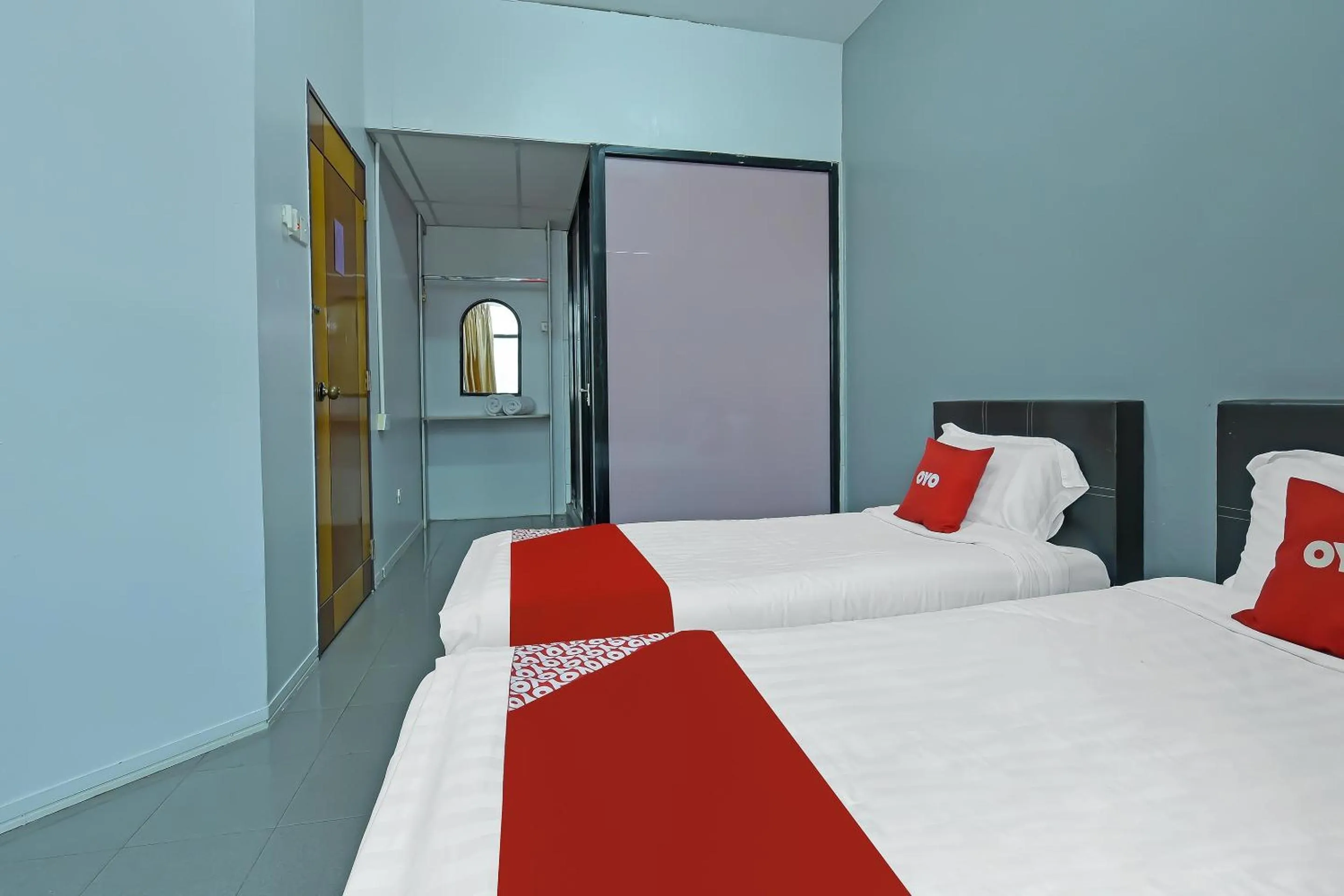 Bedroom, Bed in Hotel O Purple Town