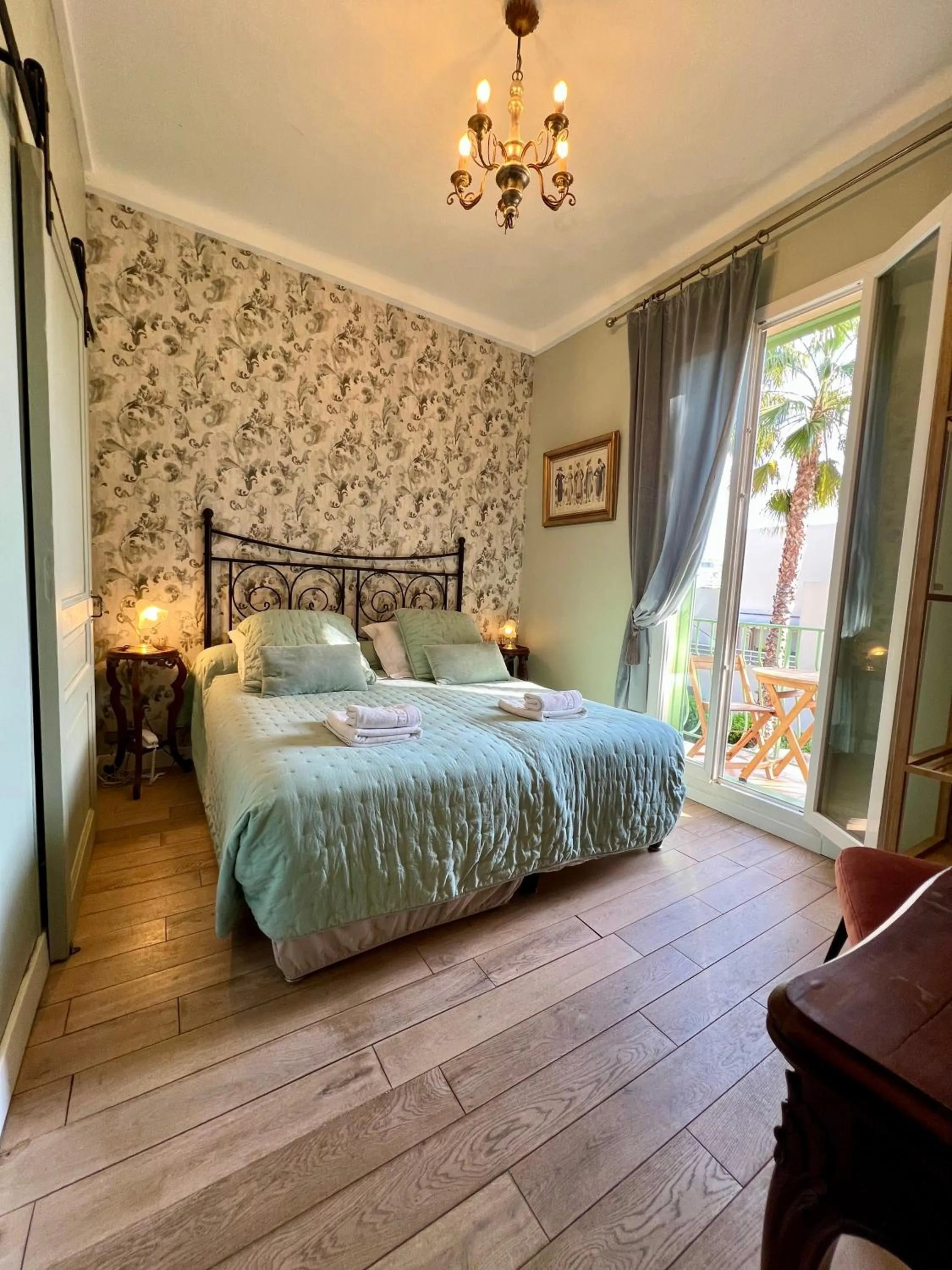 Photo of the whole room, Bed in Hotel Le Ponteil