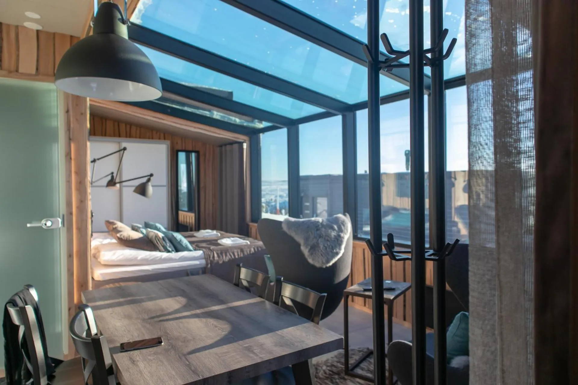 Living room in Top Star Saariselkä - Arctic Glass Cubes